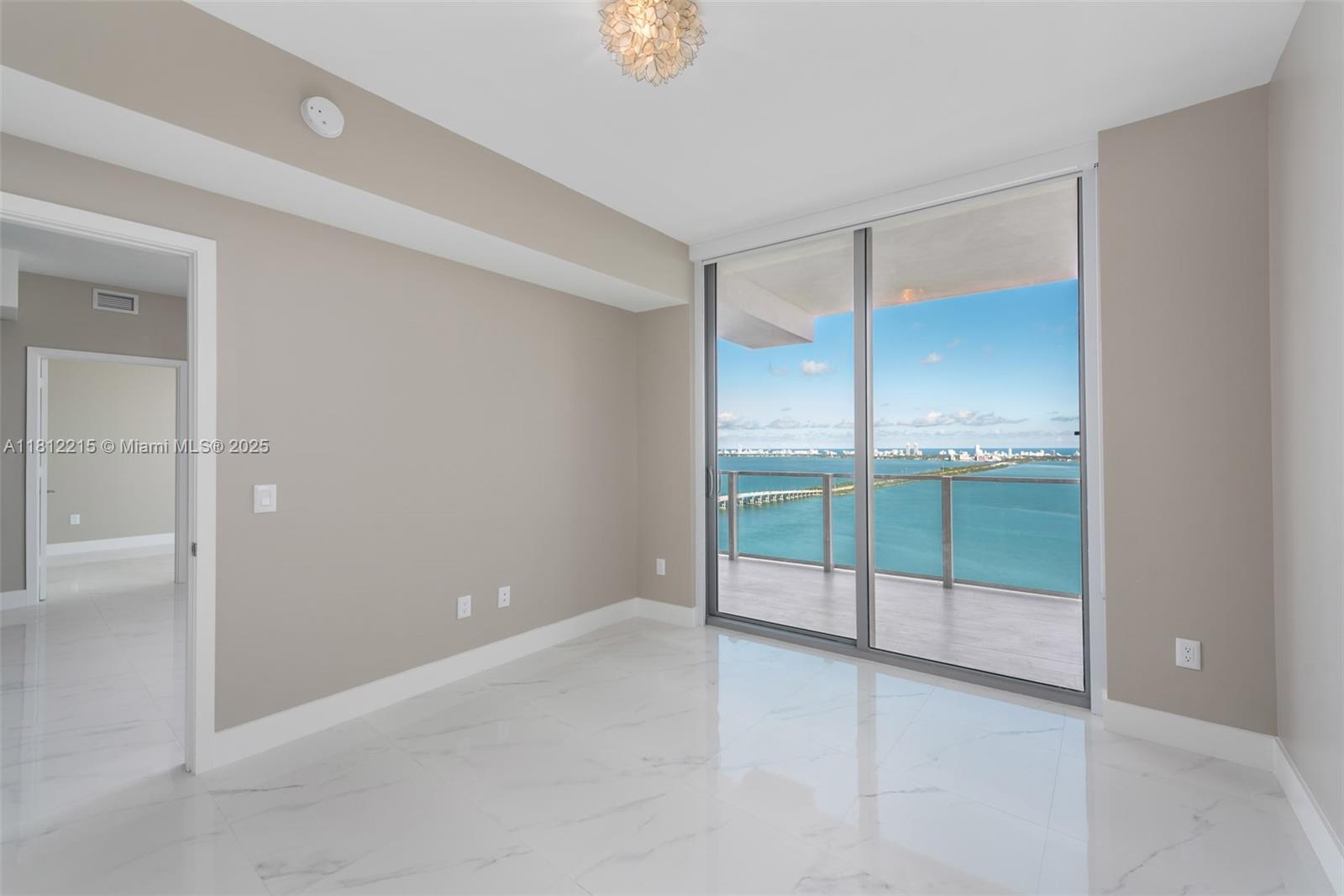 2900 NE 7th Ave #3903, Miami FL 33137