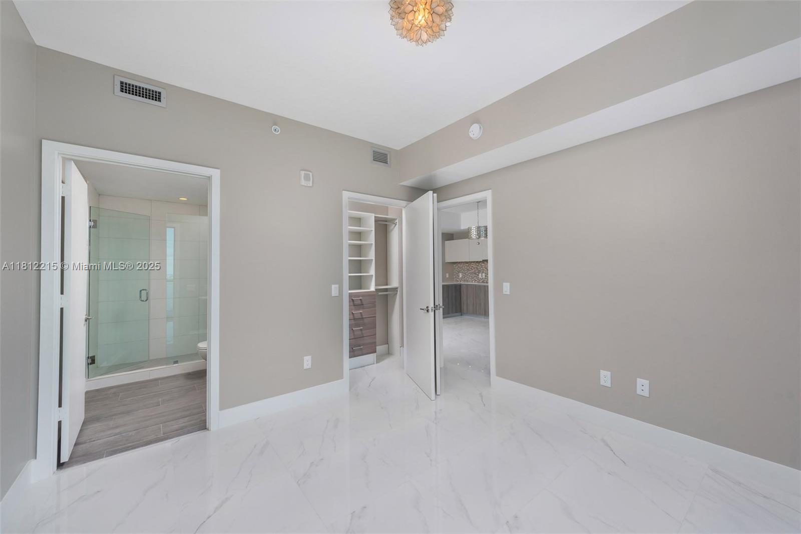 2900 NE 7th Ave #3903, Miami FL 33137