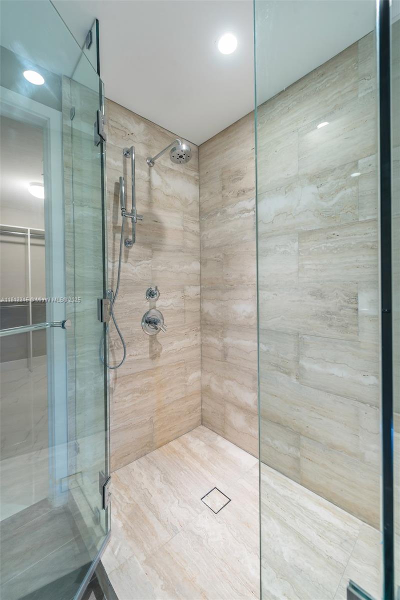2900 NE 7th Ave #3903, Miami FL 33137