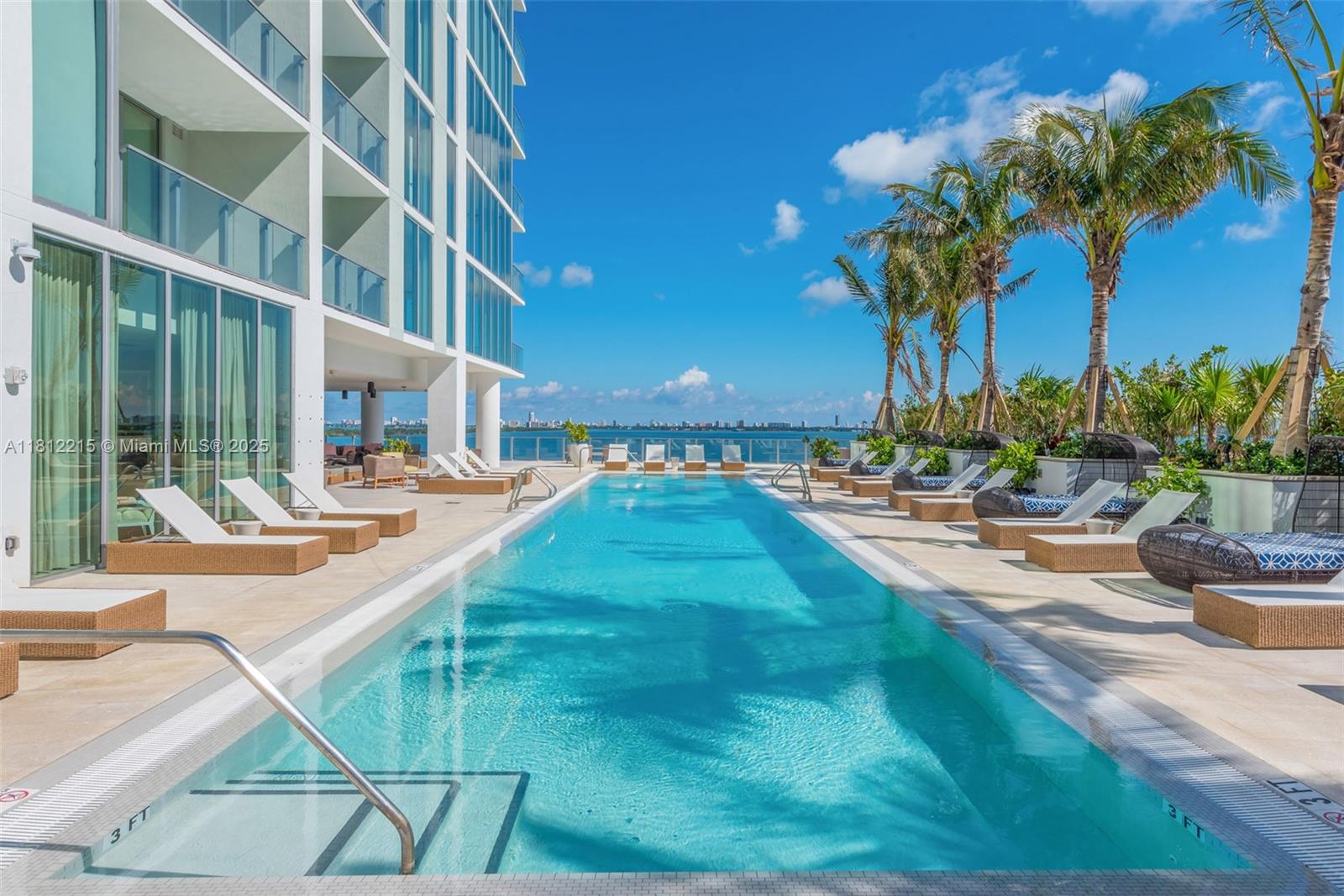 2900 NE 7th Ave #3903, Miami FL 33137