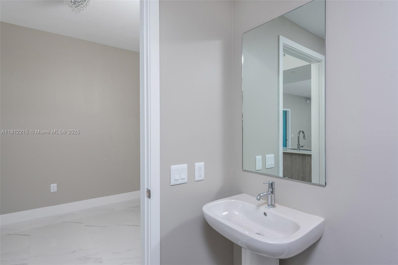 2900 NE 7th Ave #3903, Miami FL 33137