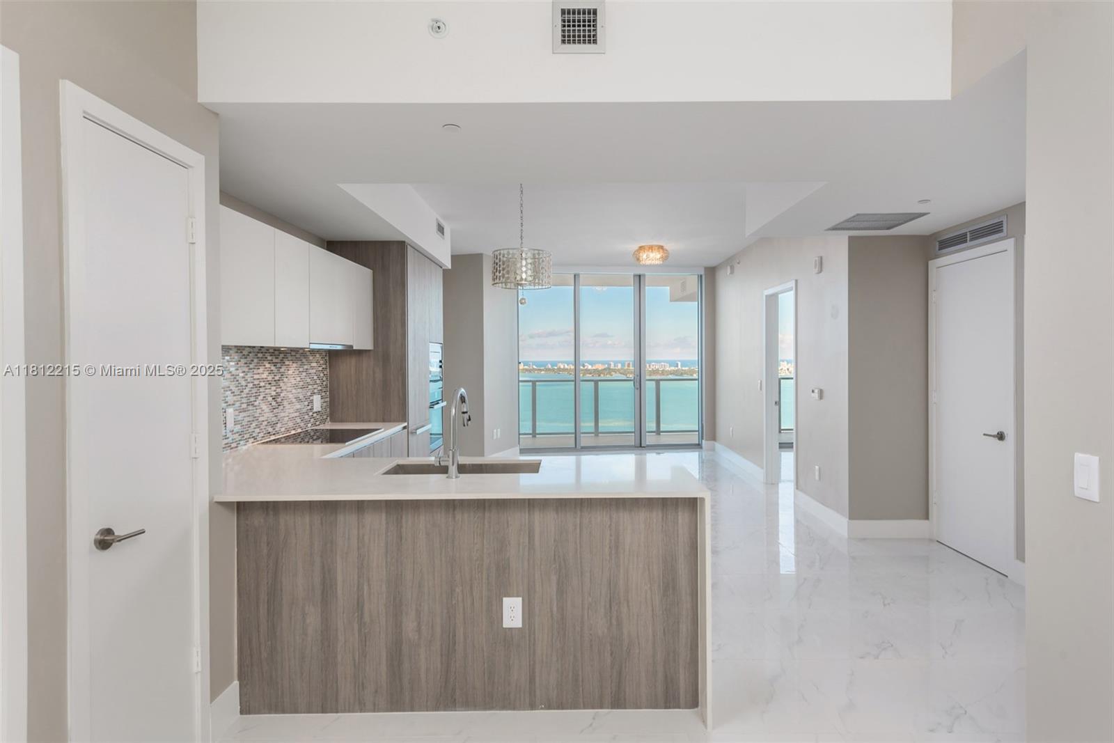 2900 NE 7th Ave #3903, Miami FL 33137