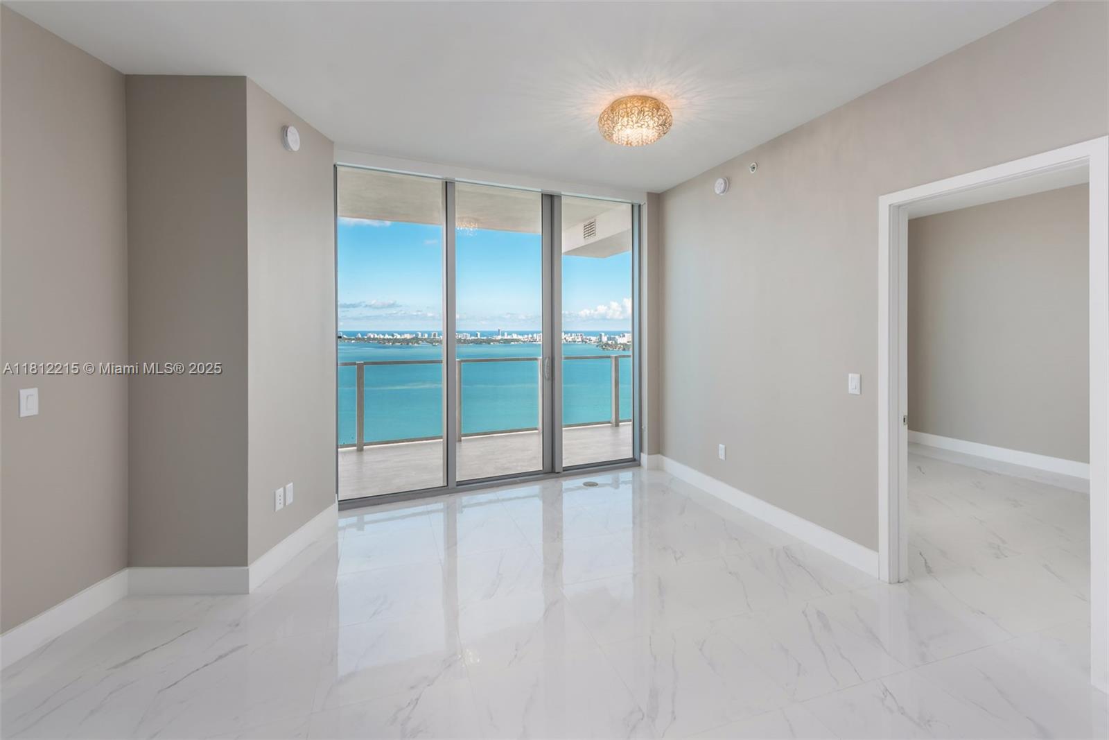 2900 NE 7th Ave #3903, Miami FL 33137