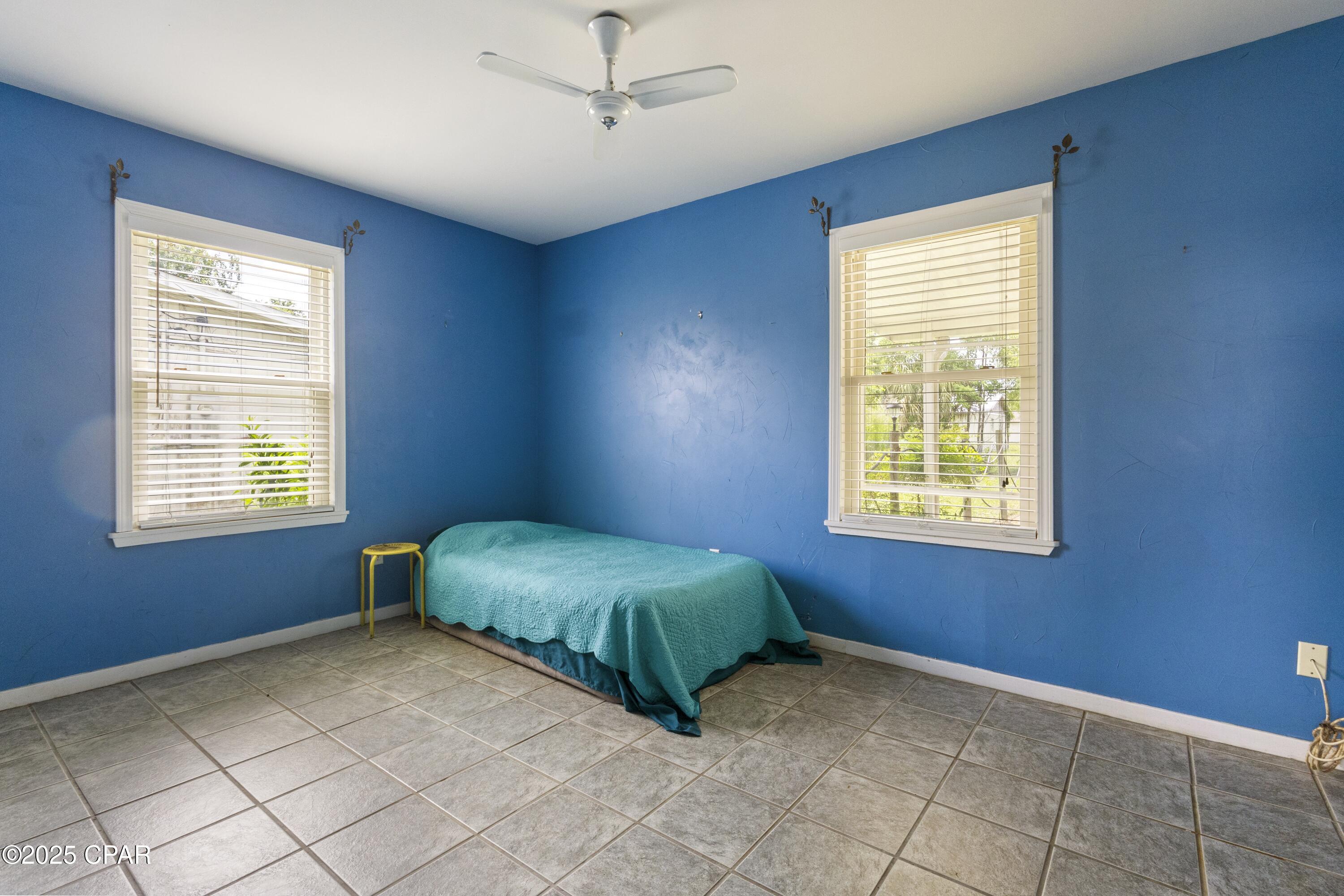 Image 8 For 815 Huntington Drive
