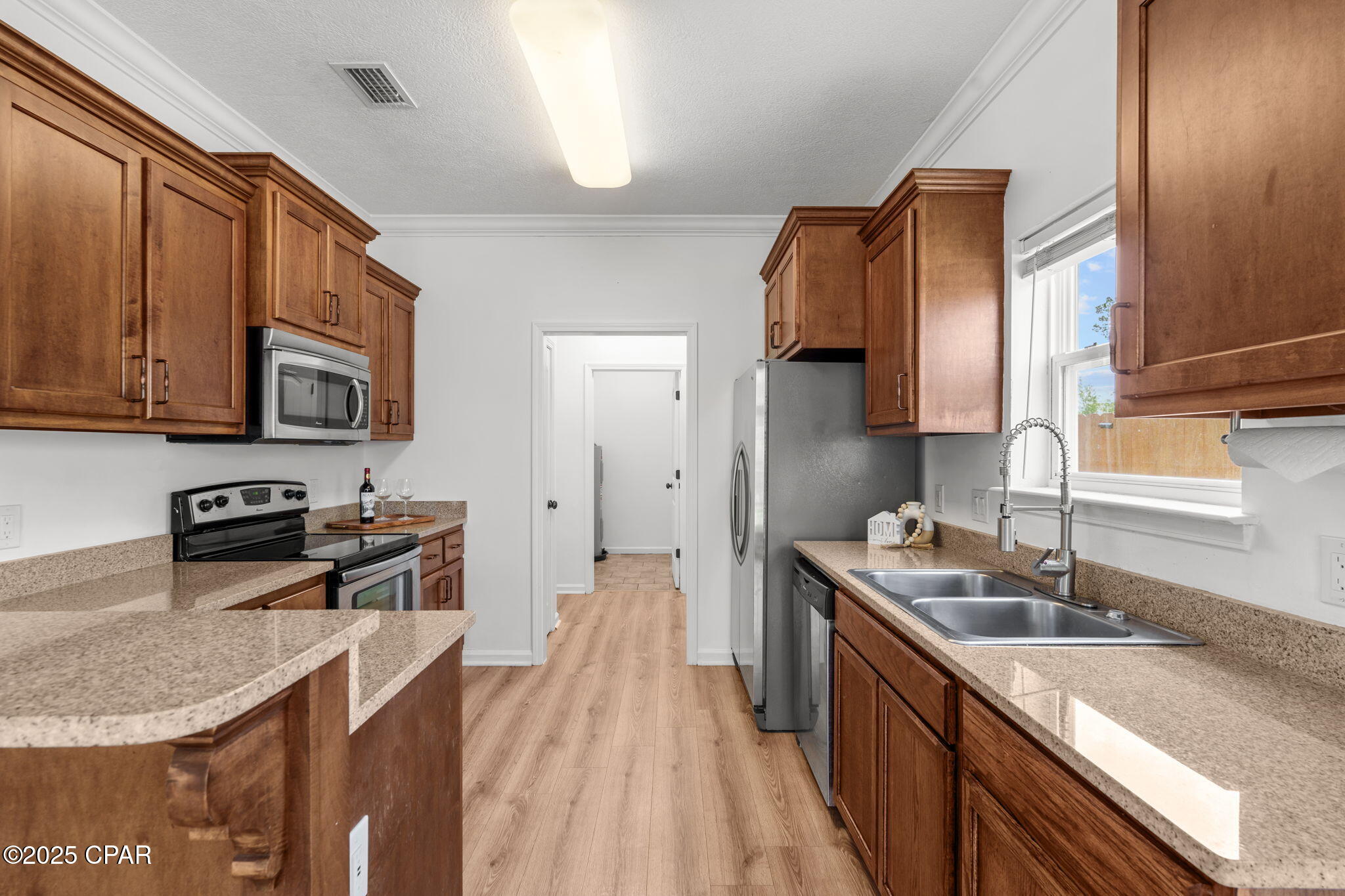 Image 10 For 2601 Willow Brook Drive