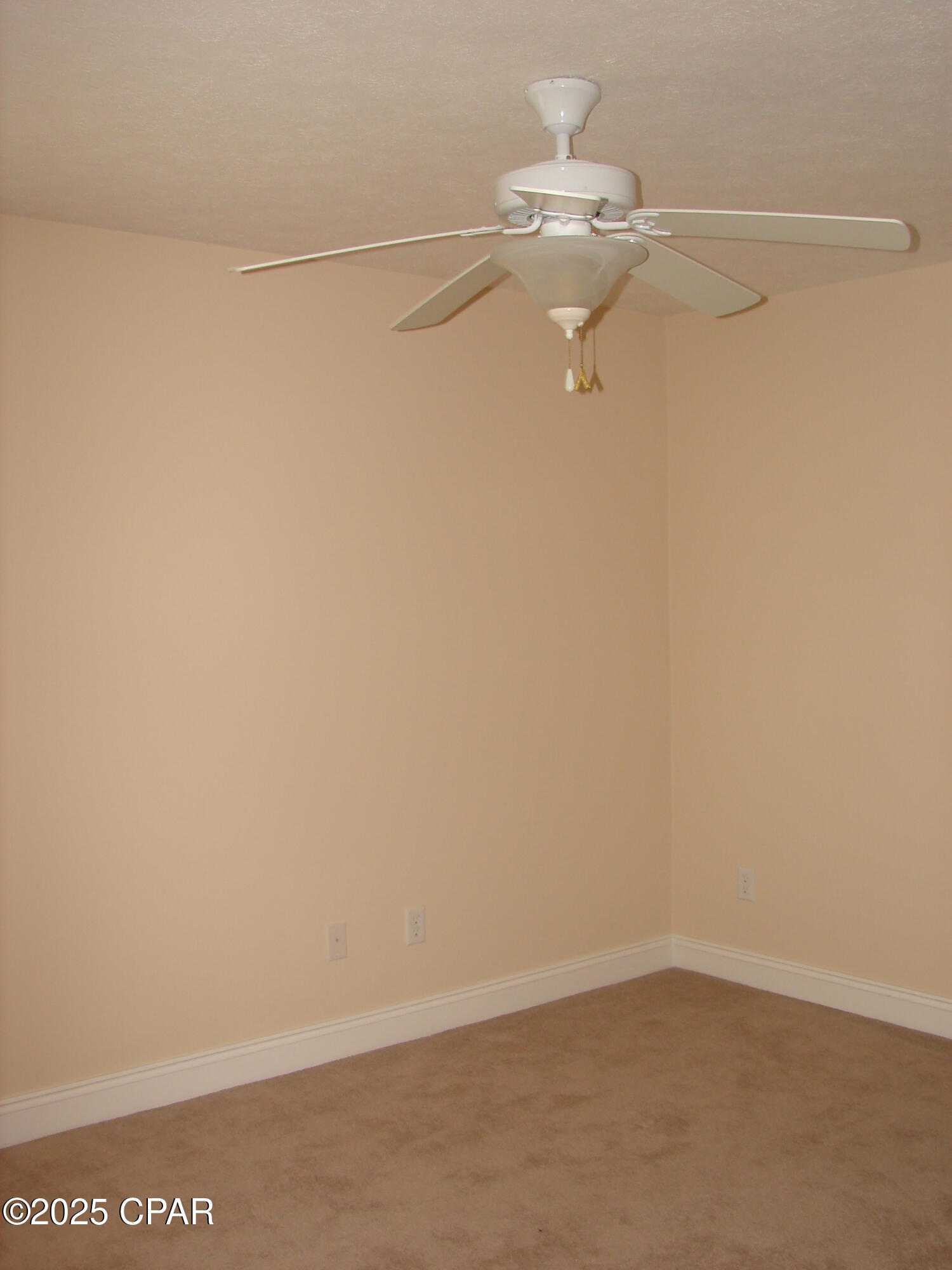Image 10 For 3402 Hillcrest Drive