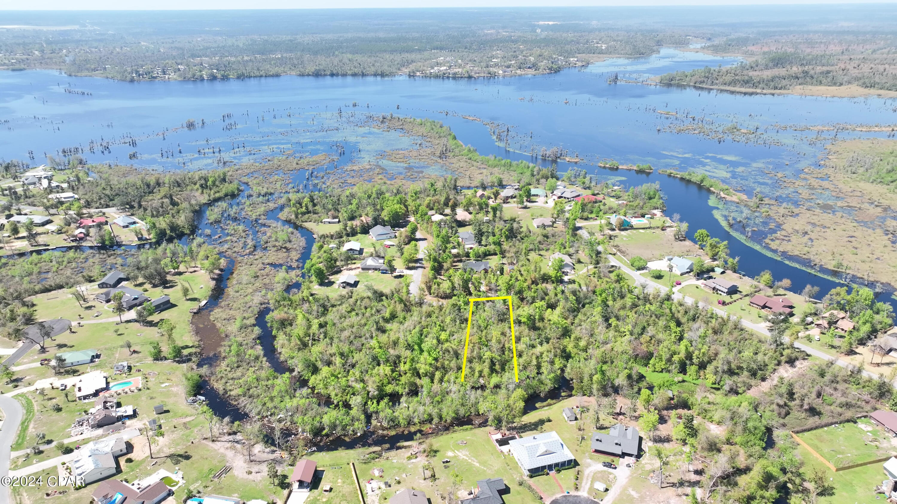 Image 11 For 35 Indian Bluff Drive