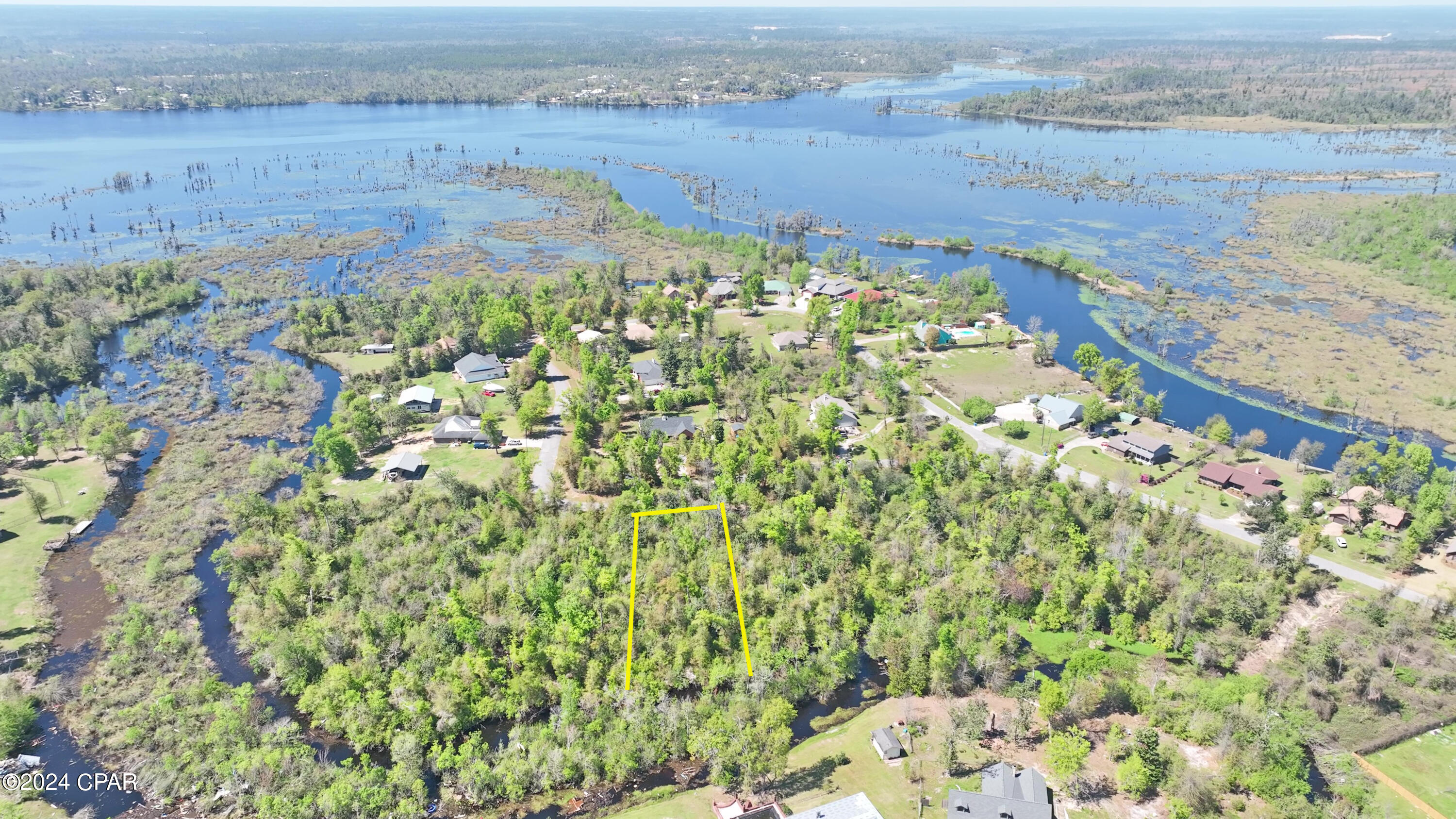 Image 12 For 35 Indian Bluff Drive