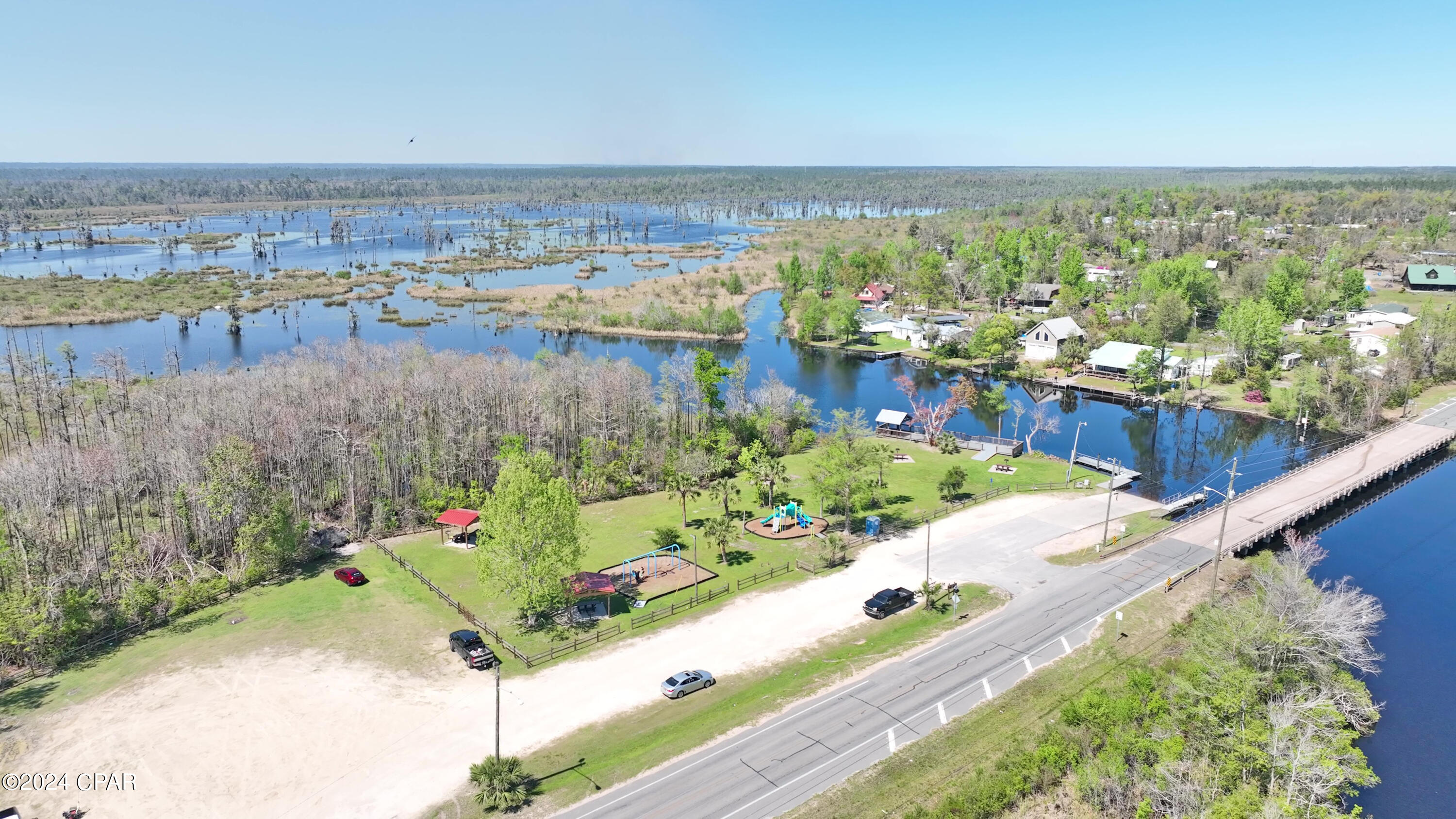 Image 15 For 35 Indian Bluff Drive