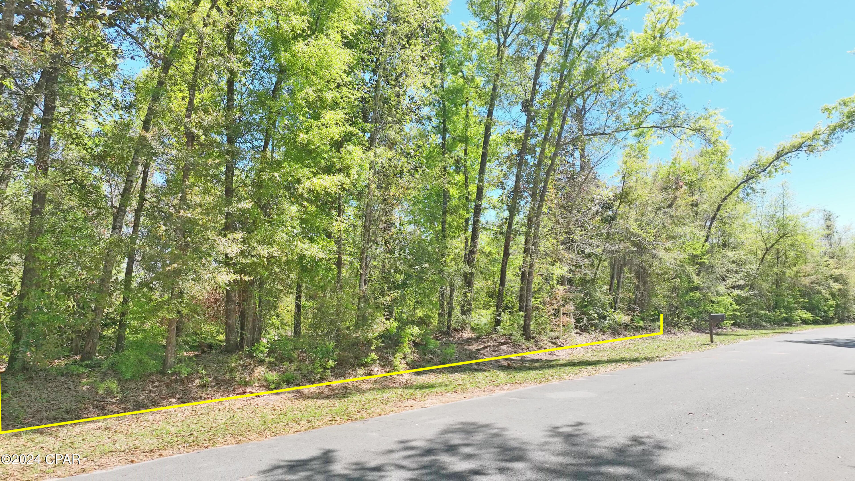 Image 3 For 35 Indian Bluff Drive