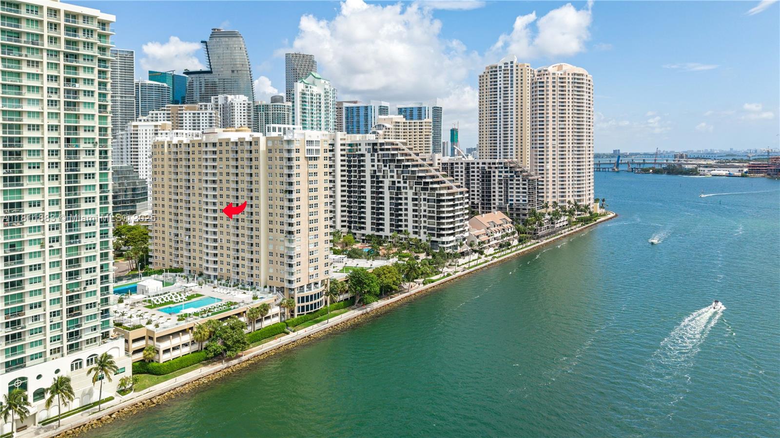 770 Claughton Island Dr #1008, Miami FL 33131