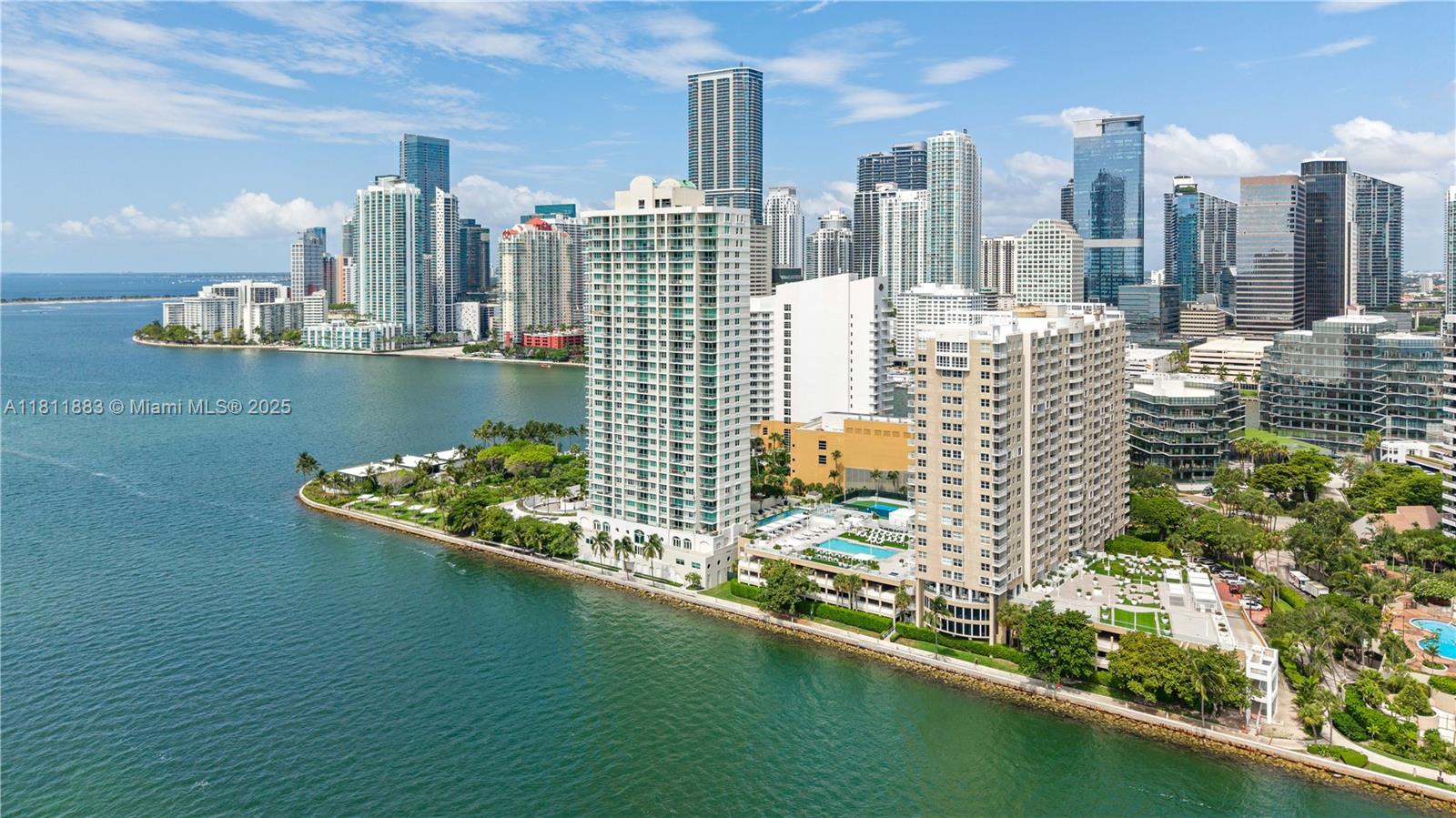 770 Claughton Island Dr #1008, Miami FL 33131