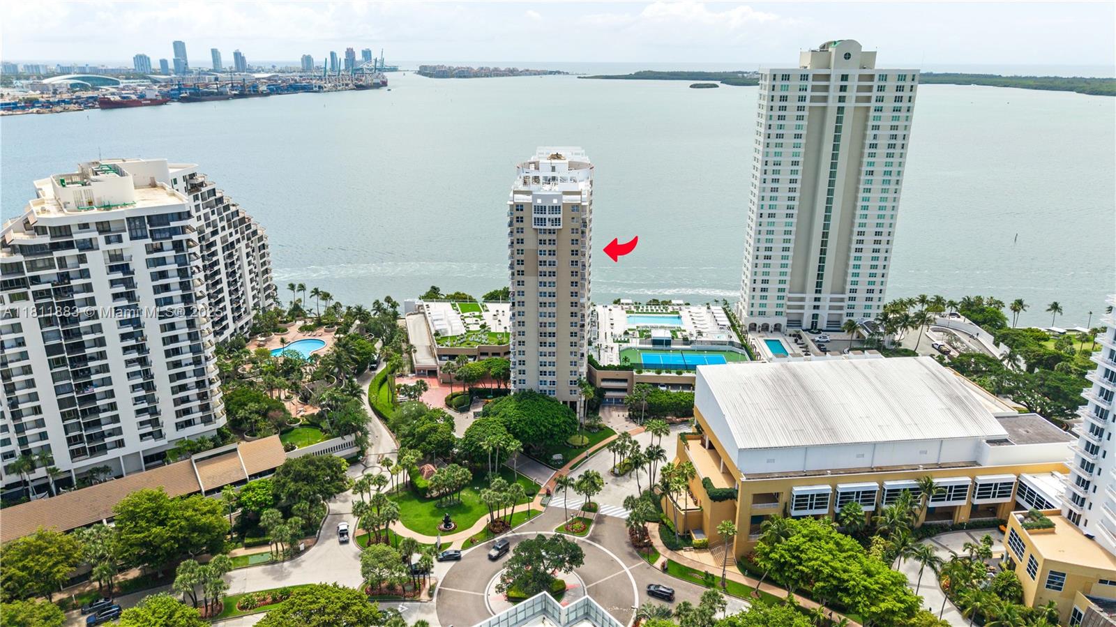 770 Claughton Island Dr #1008, Miami FL 33131