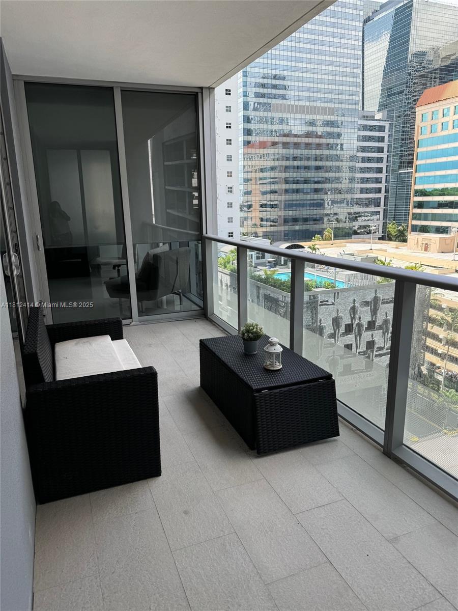 1300 Brickell Bay Dr #901, Miami FL 33131