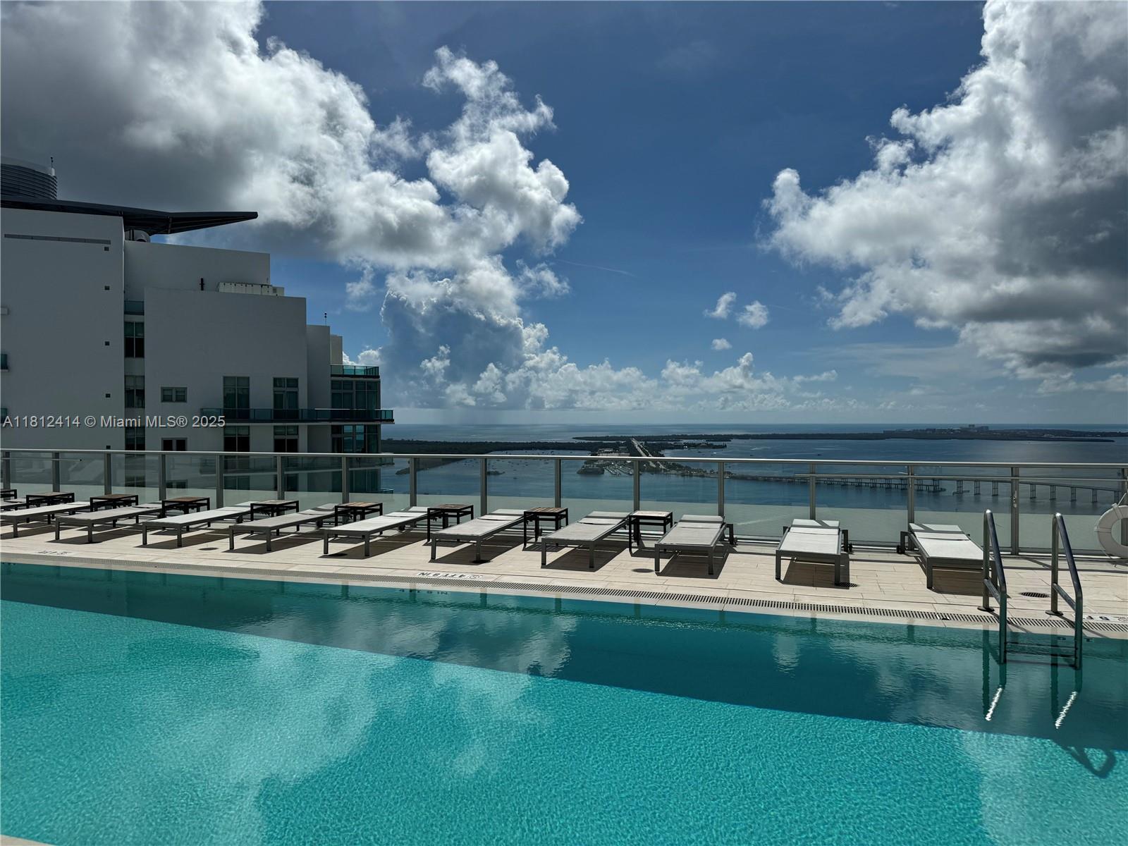 1300 Brickell Bay Dr #901, Miami FL 33131