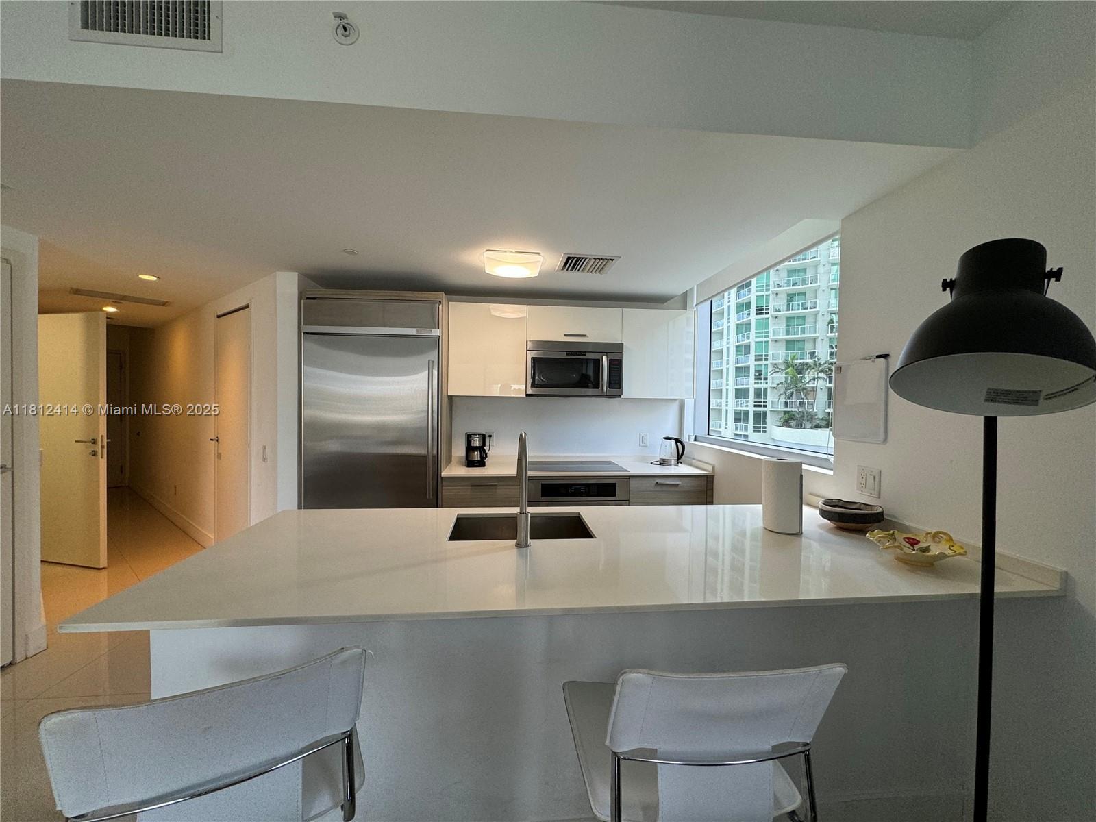 1300 Brickell Bay Dr #901, Miami FL 33131
