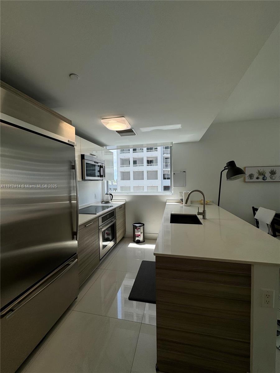 1300 Brickell Bay Dr #901, Miami FL 33131