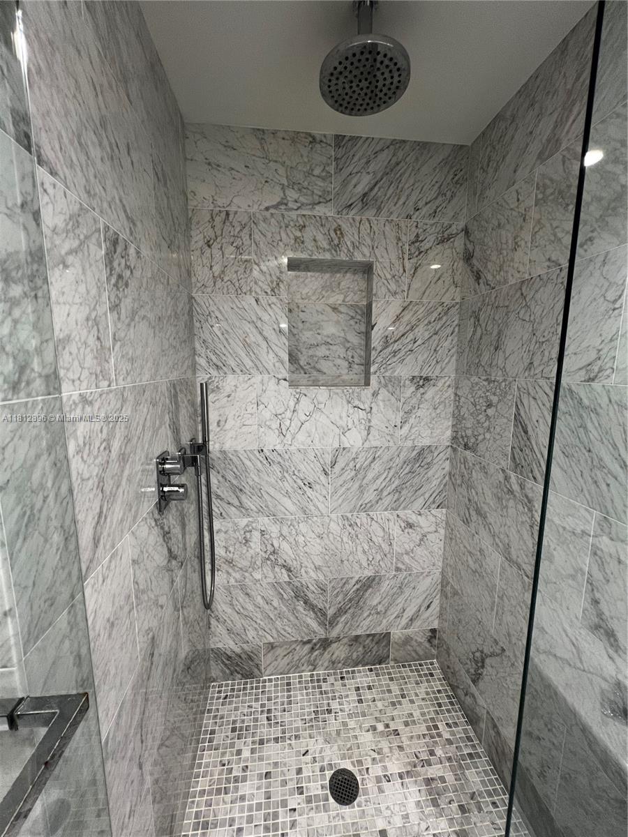 1000 Brickell Plz #2205, Miami FL 33131