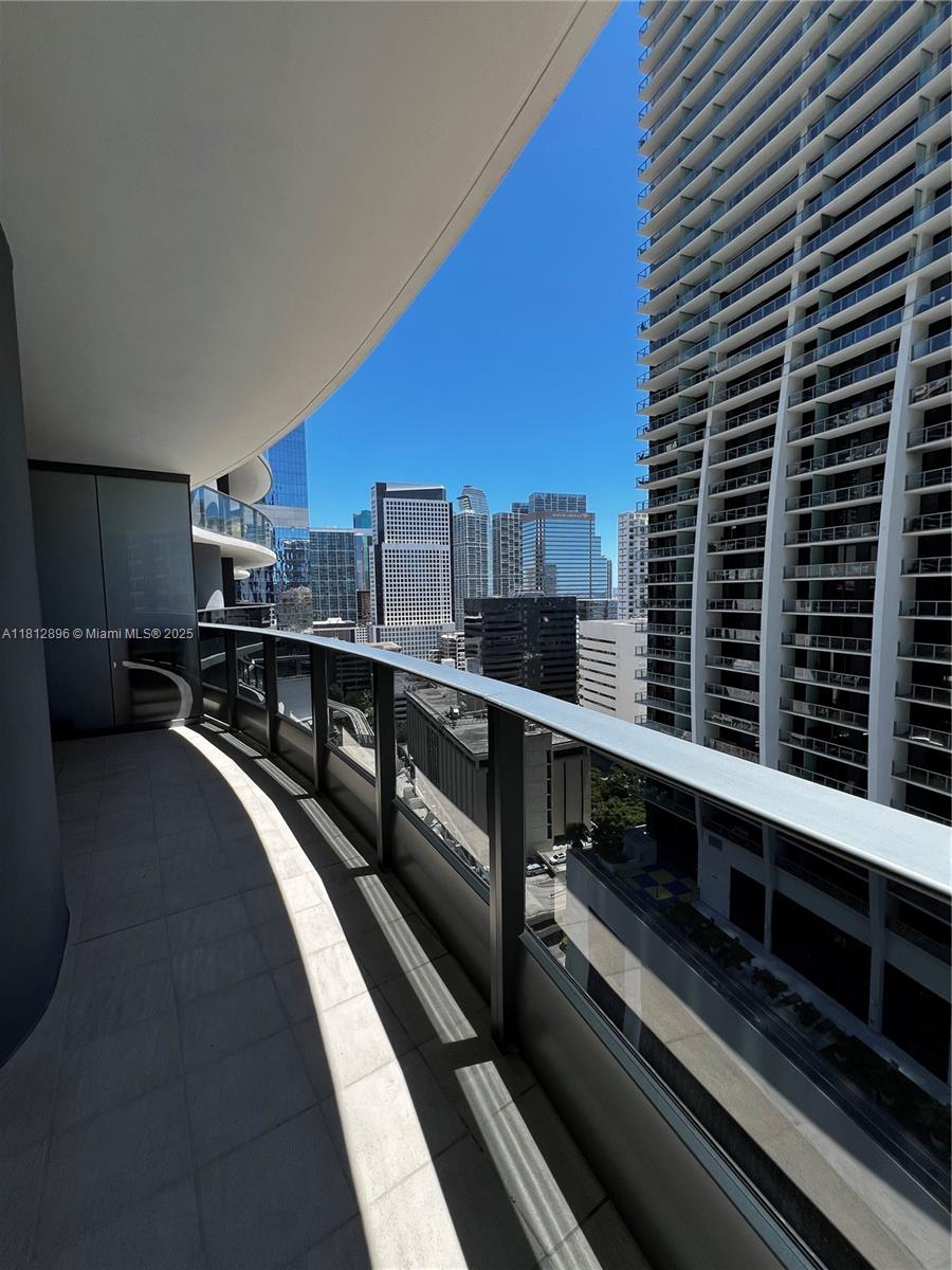 1000 Brickell Plz #2205, Miami FL 33131