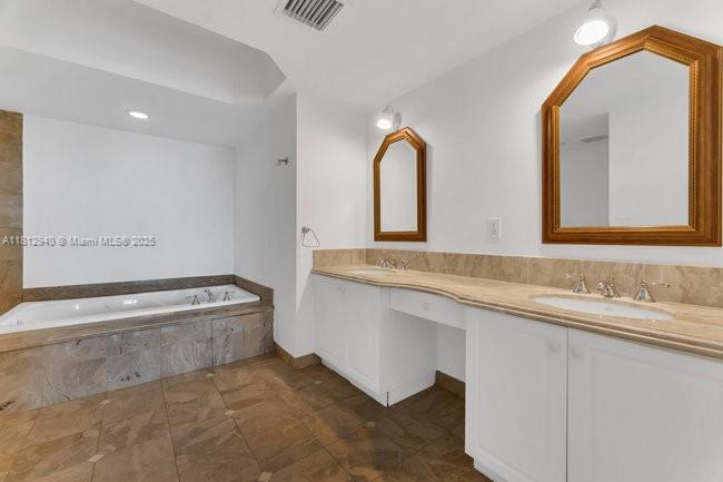 9595 Collins Ave #N5-F, Surfside FL 33154