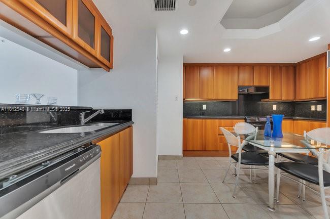 9595 Collins Ave #N5-F, Surfside FL 33154