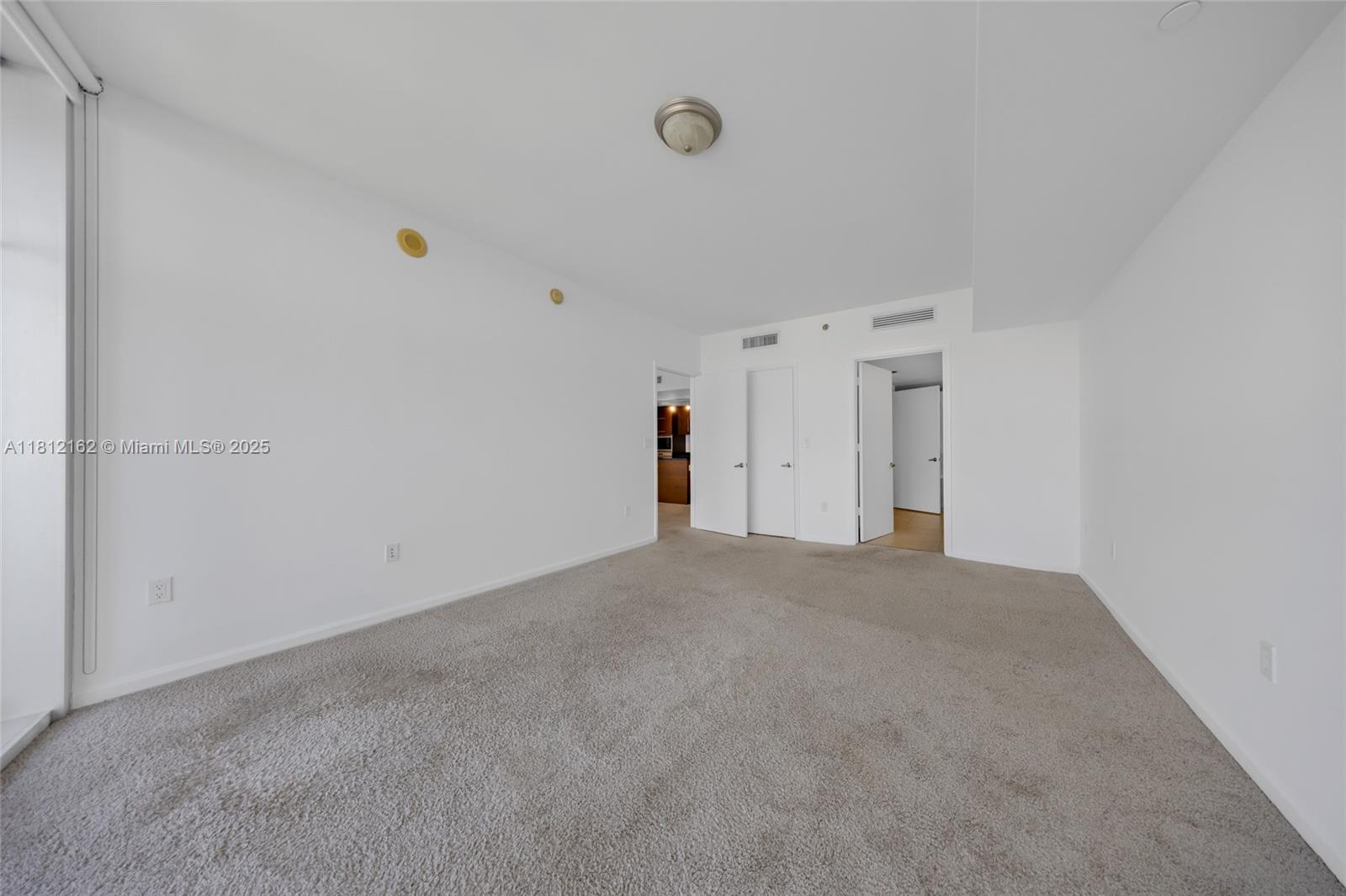495 Brickell Ave #4609, Miami FL 33131