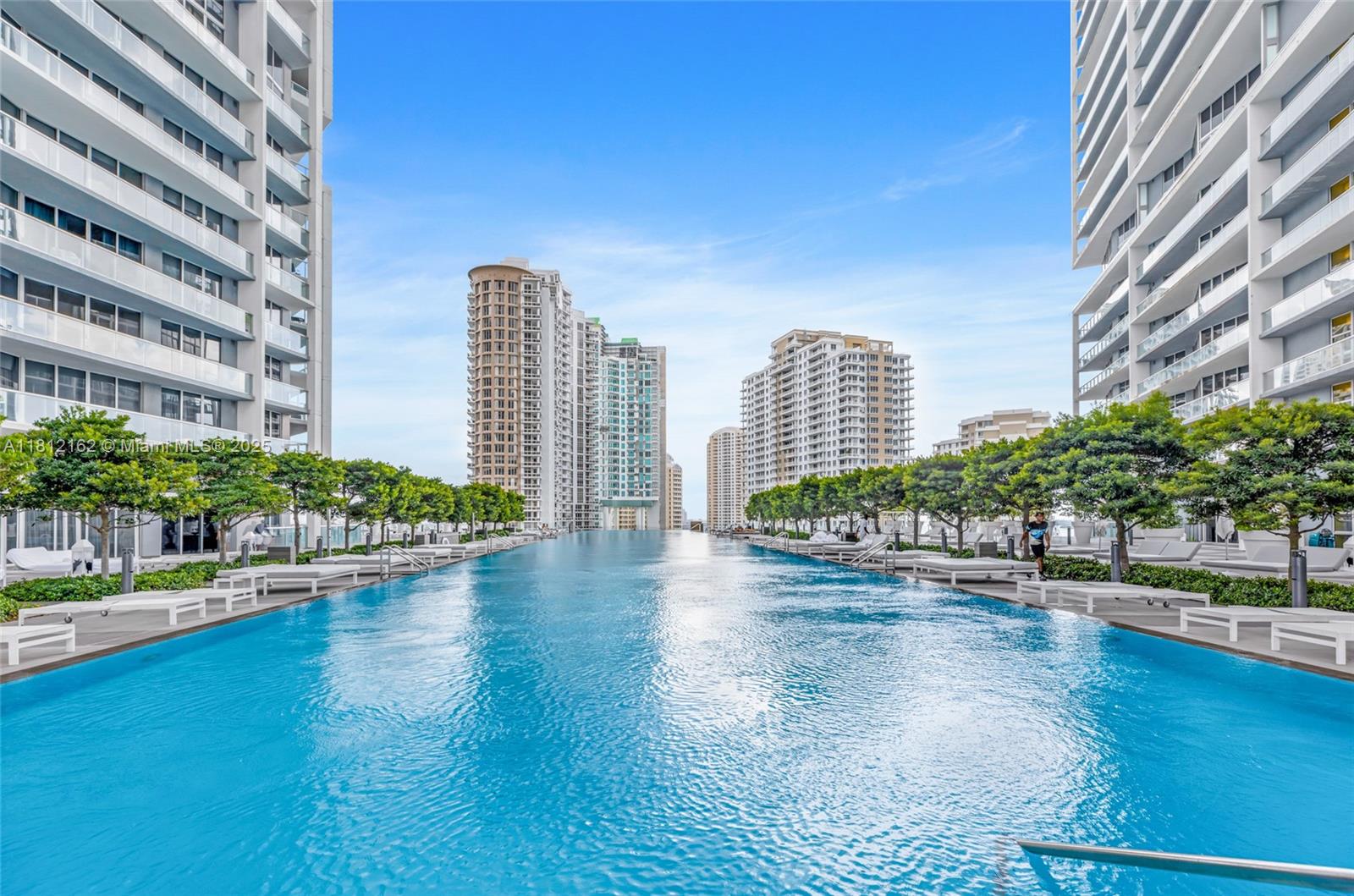 495 Brickell Ave #4609, Miami FL 33131
