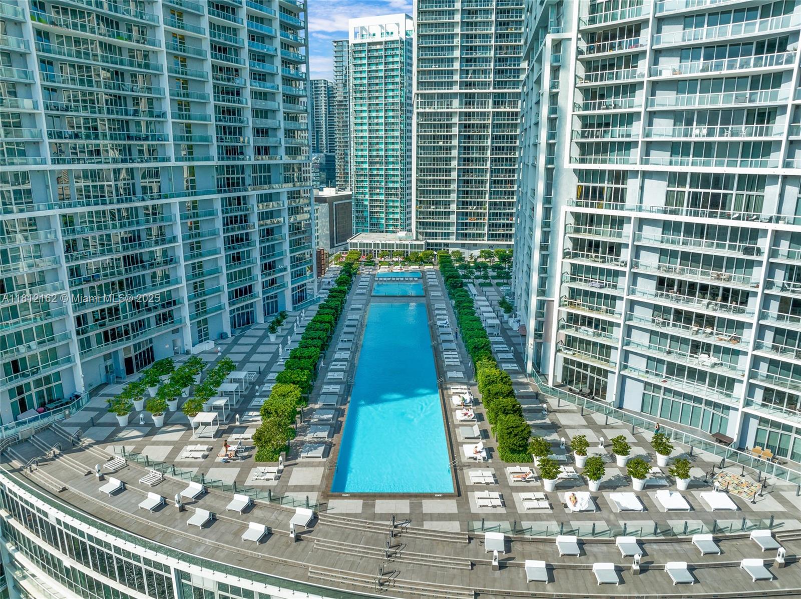 495 Brickell Ave #4609, Miami FL 33131