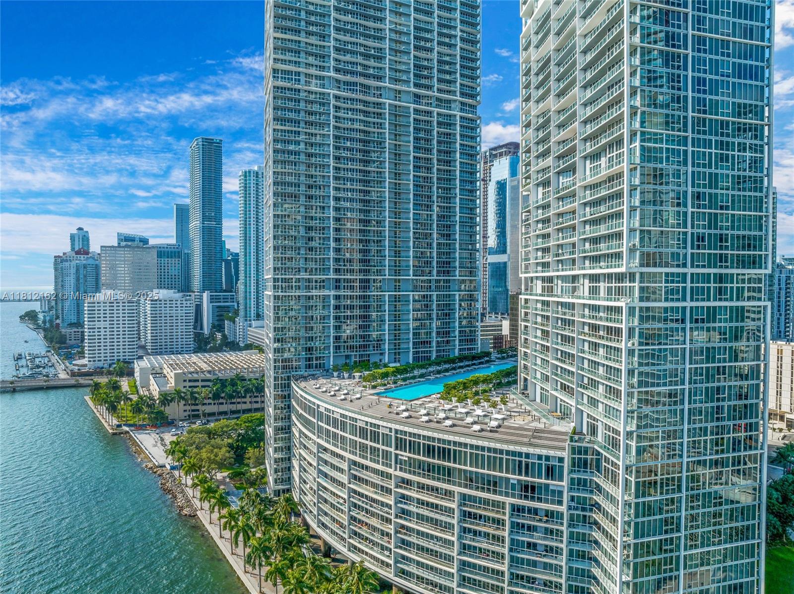 495 Brickell Ave #4609, Miami FL 33131