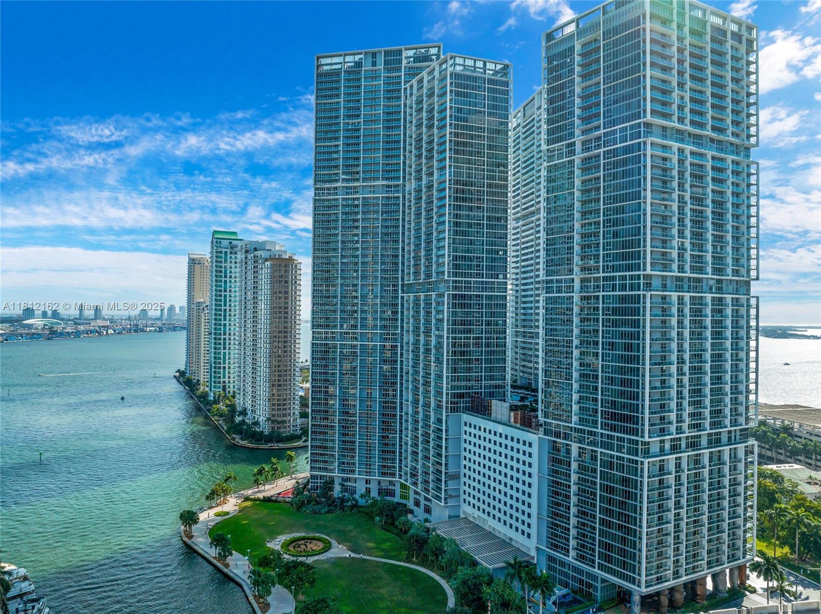 495 Brickell Ave #4609, Miami FL 33131