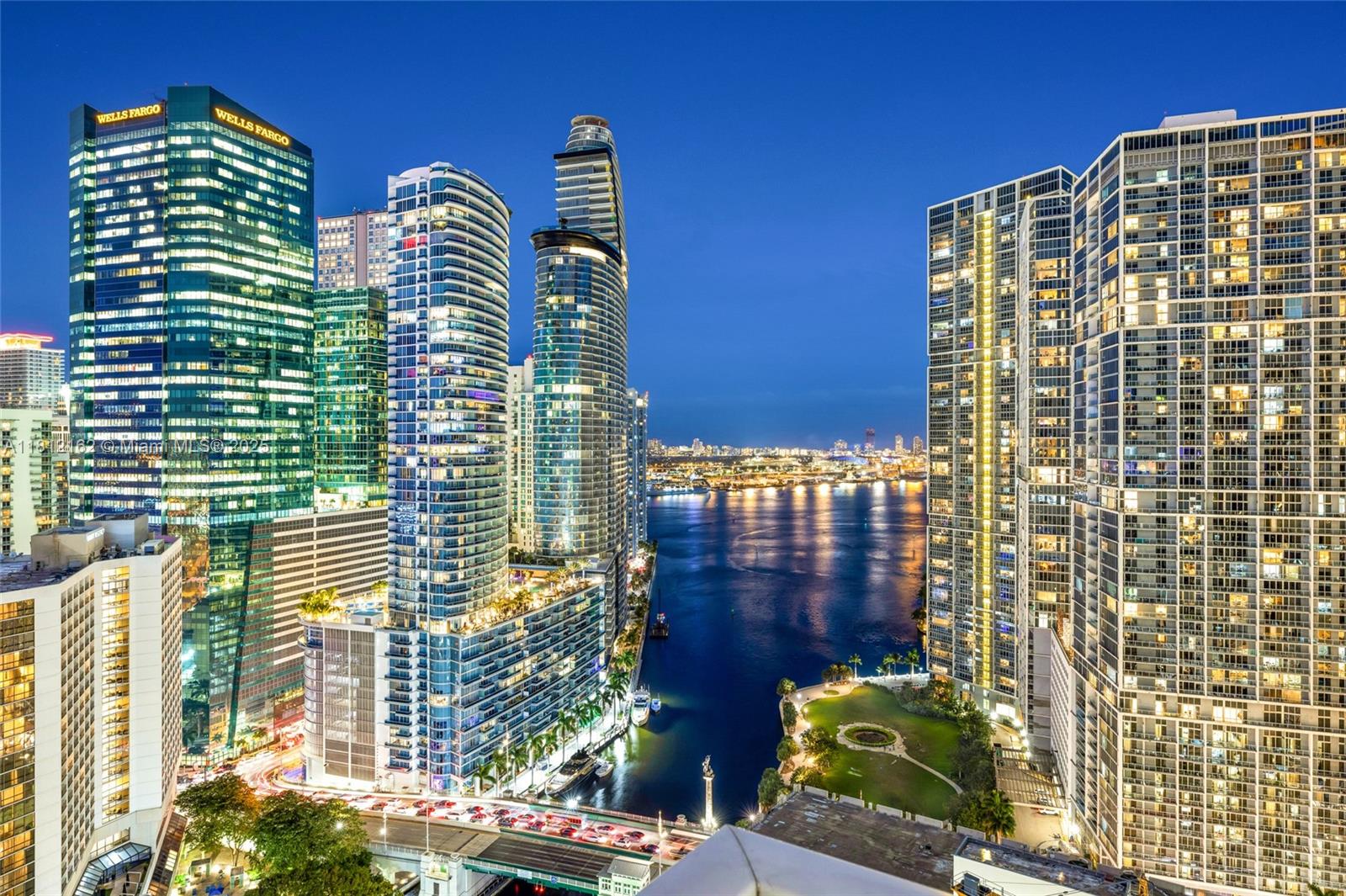 495 Brickell Ave #4609, Miami FL 33131