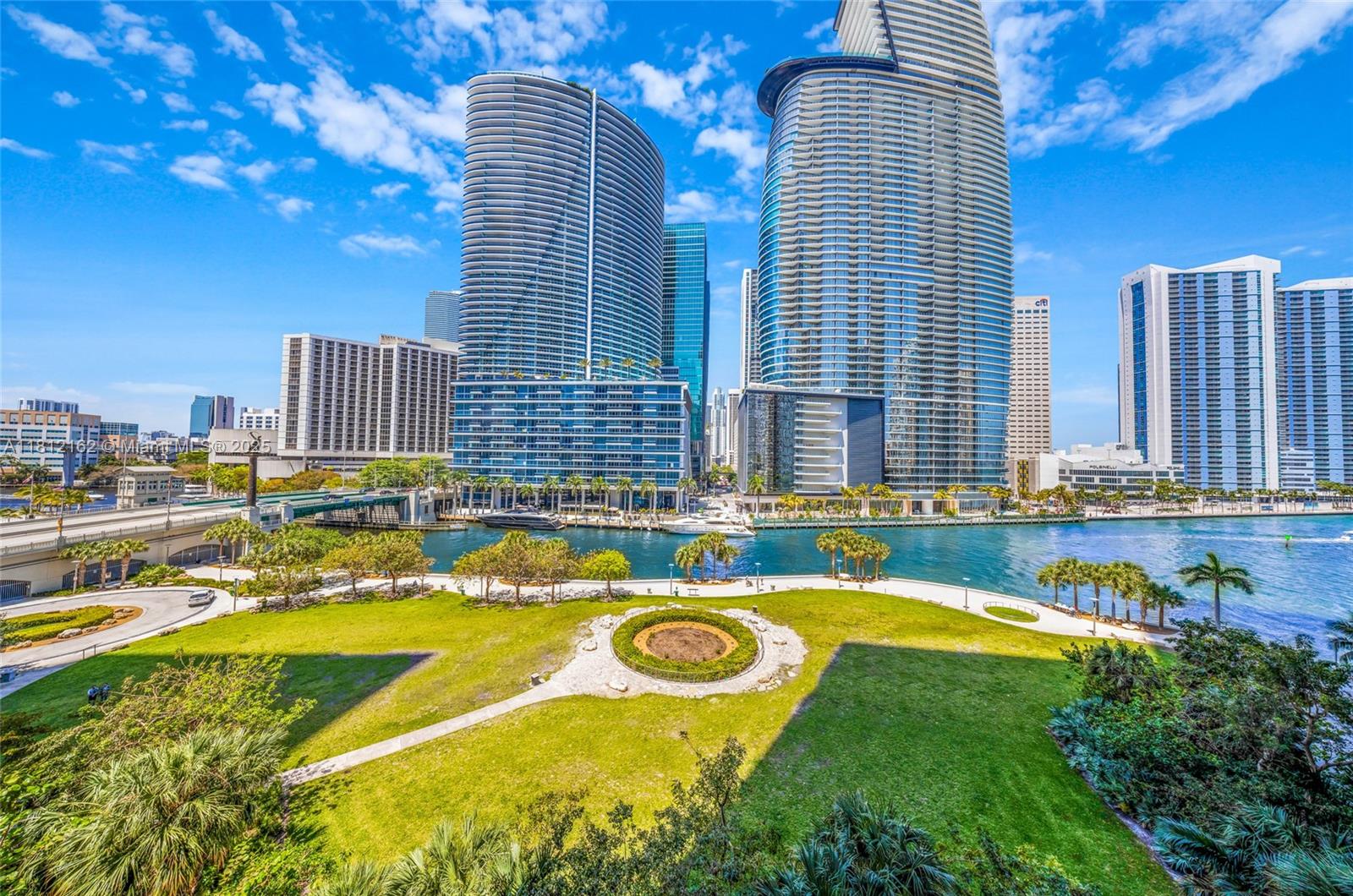 495 Brickell Ave #4609, Miami FL 33131