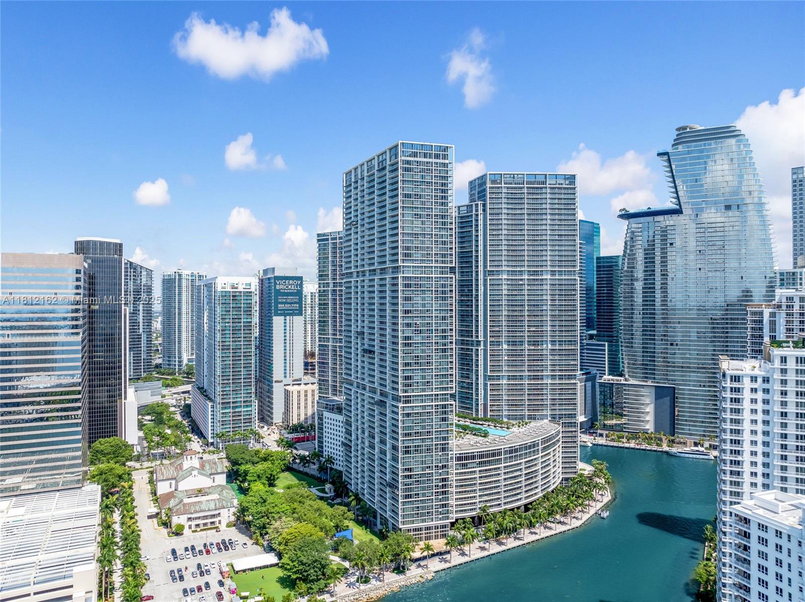495 Brickell Ave #4609, Miami FL 33131