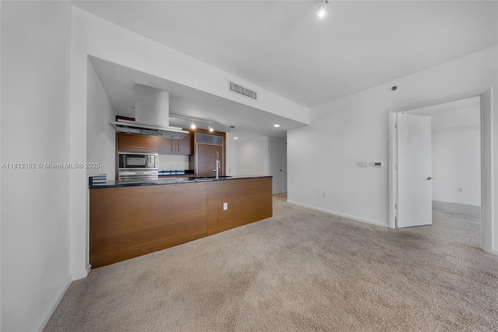 495 Brickell Ave #4609, Miami FL 33131