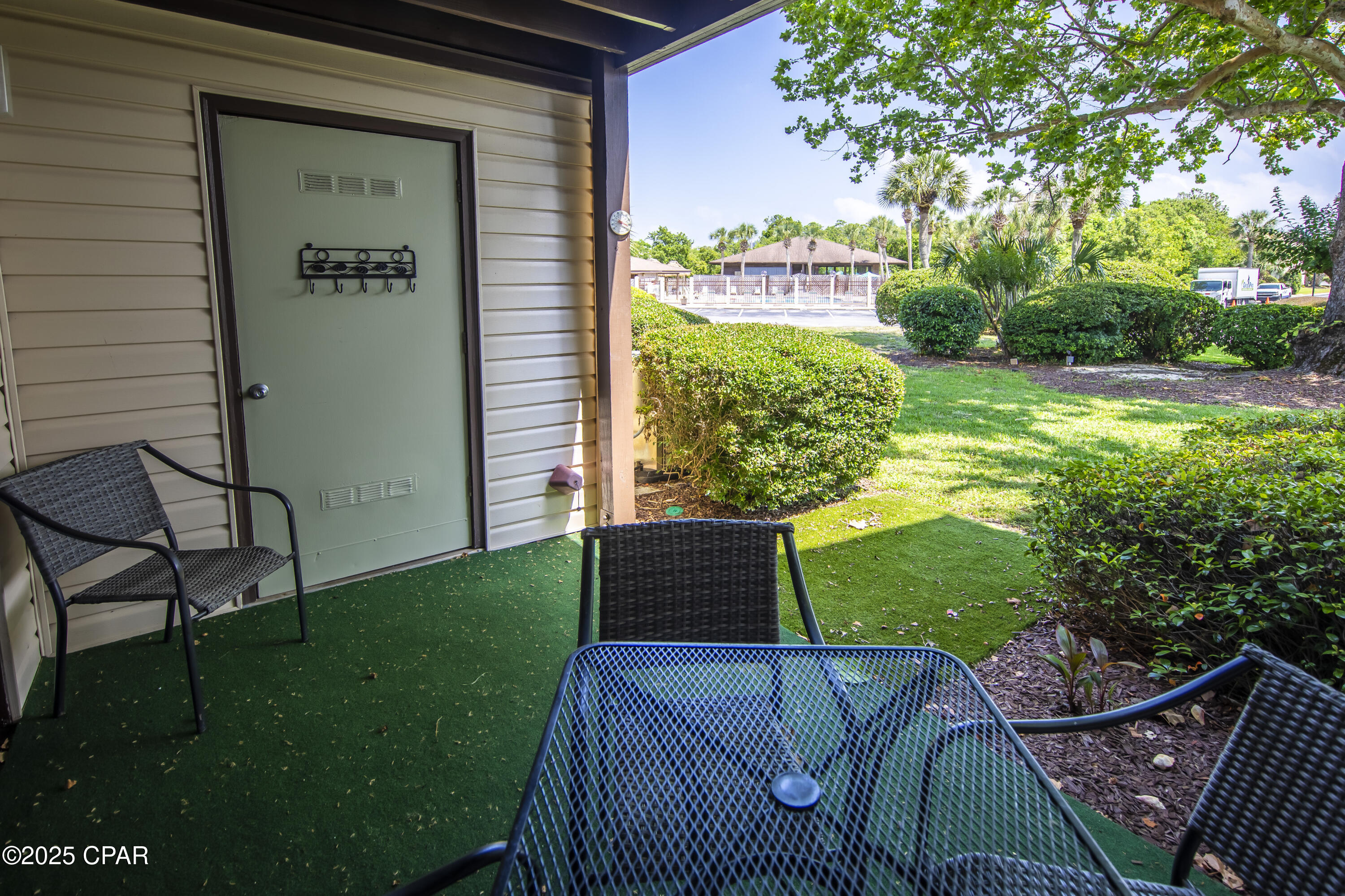 Image 4 For 17620 Front Beach Road 3n
