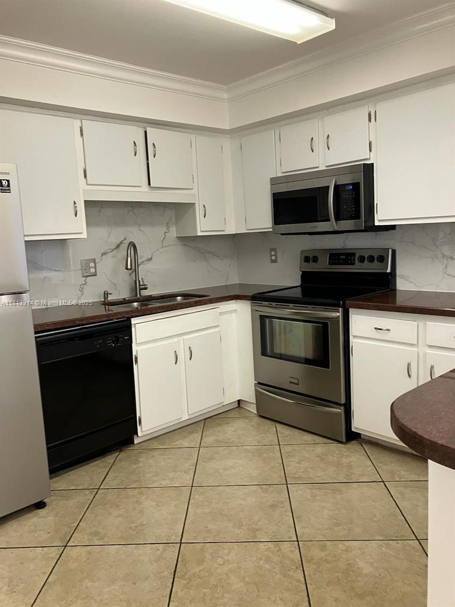 Property photo # 4