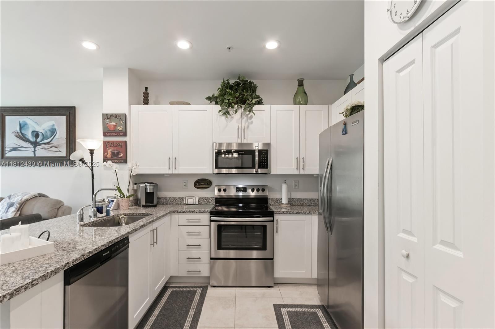 6274 SE Fauna Ter, Hobe Sound, Florida image 13