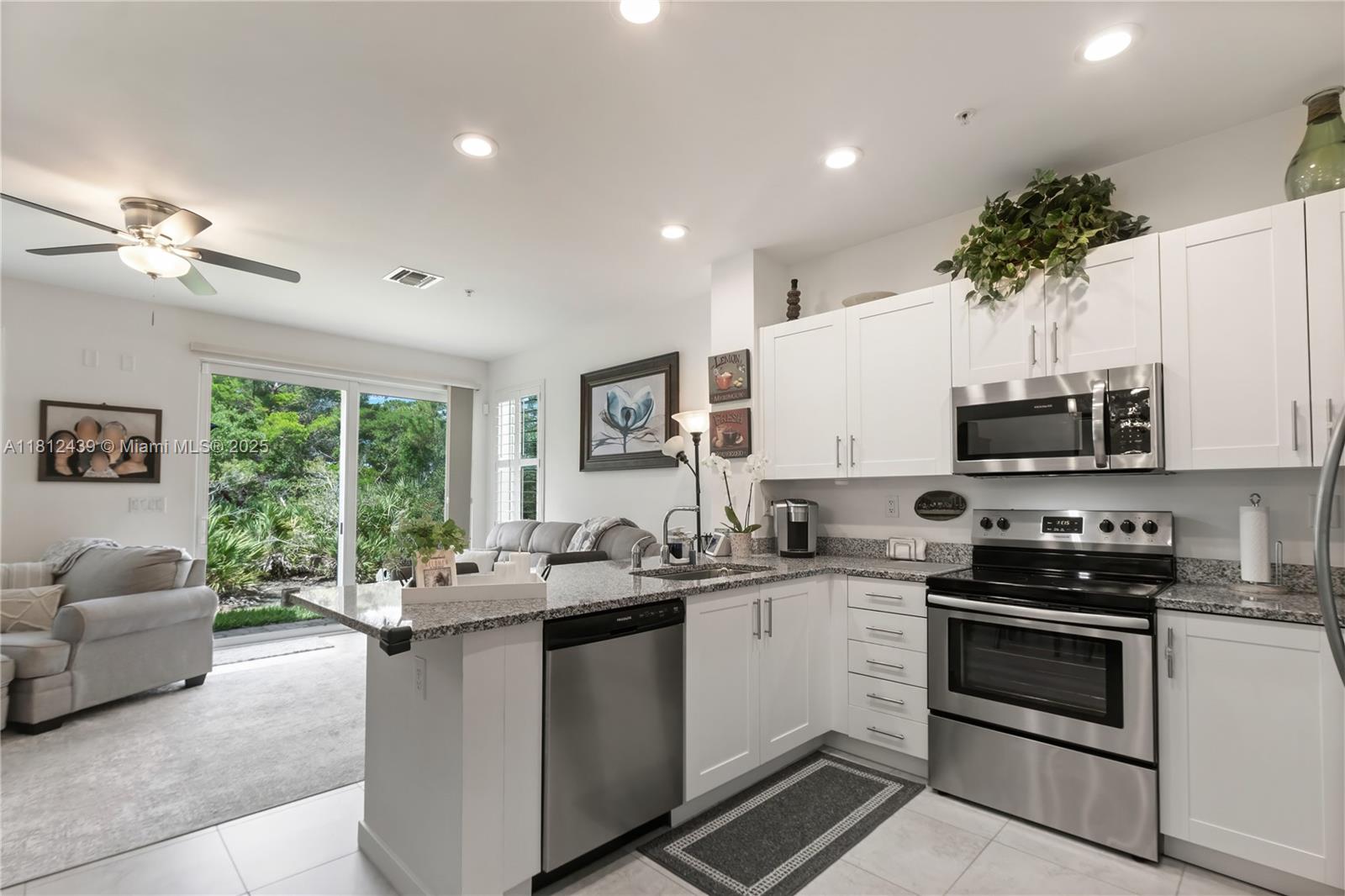 6274 SE Fauna Ter, Hobe Sound, Florida image 14