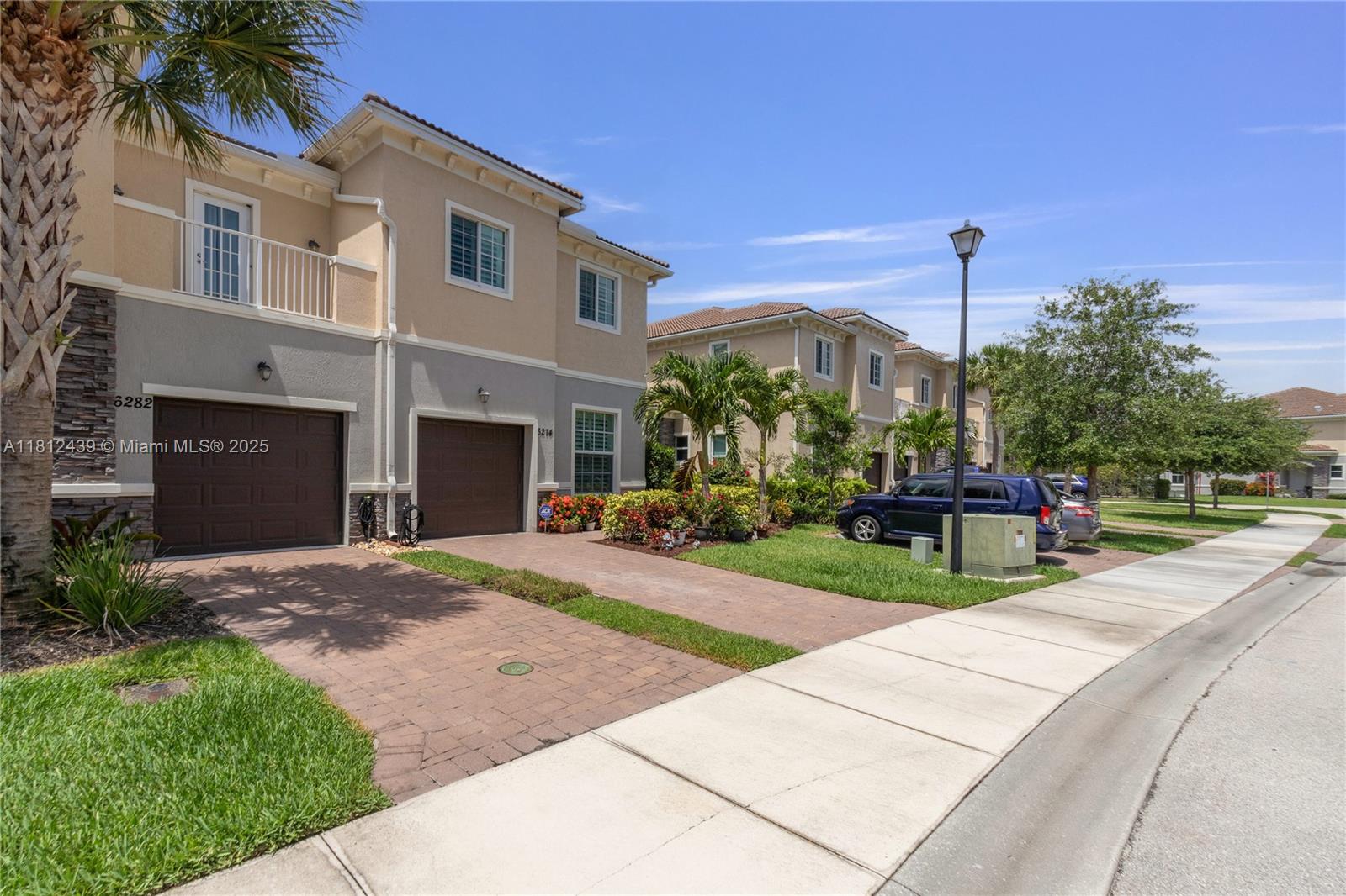 6274 SE Fauna Ter, Hobe Sound, Florida image 3