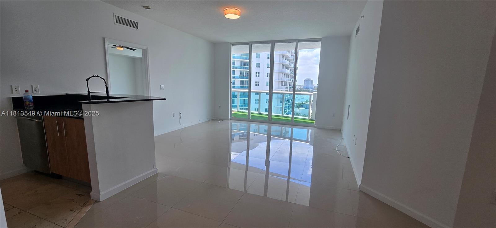 7910 Harbor Island Dr #1001, North Bay Village FL 33141