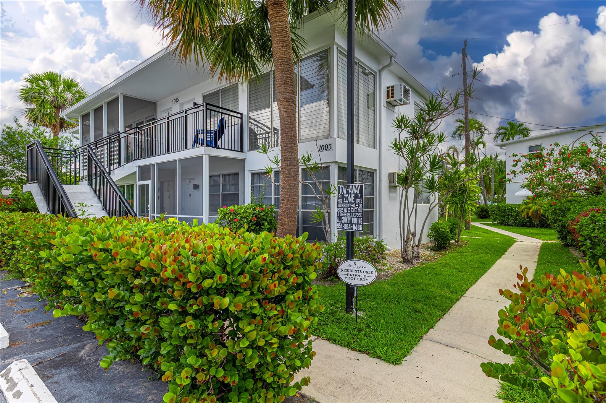 Photo 0 of home located at 1005 SE 15th St 5D, Fort Lauderdale FL