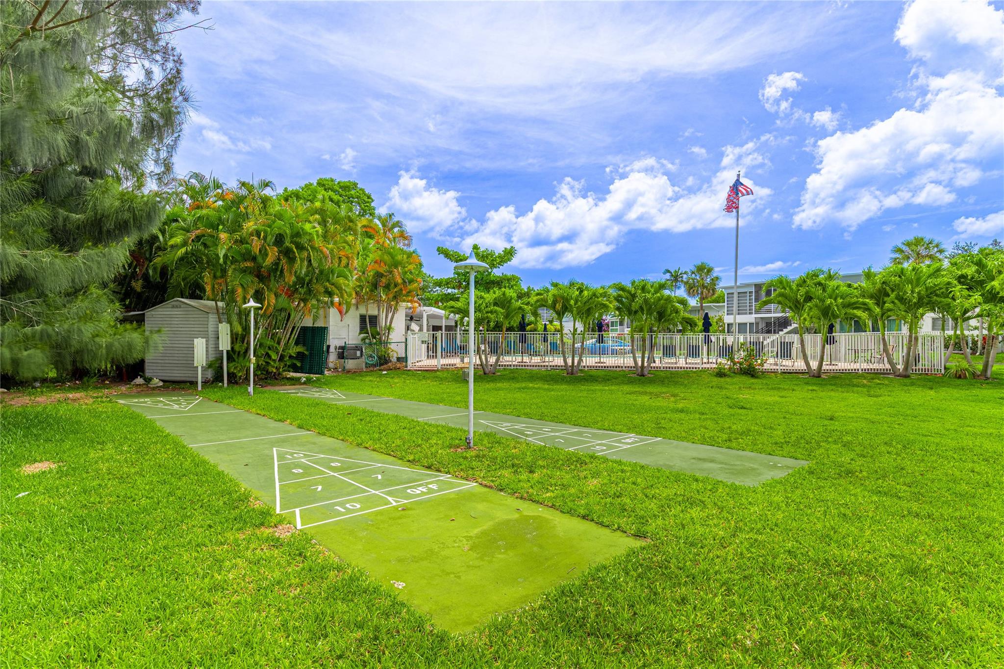 Photo 17 of home located at 1005 SE 15th St 5D, Fort Lauderdale FL