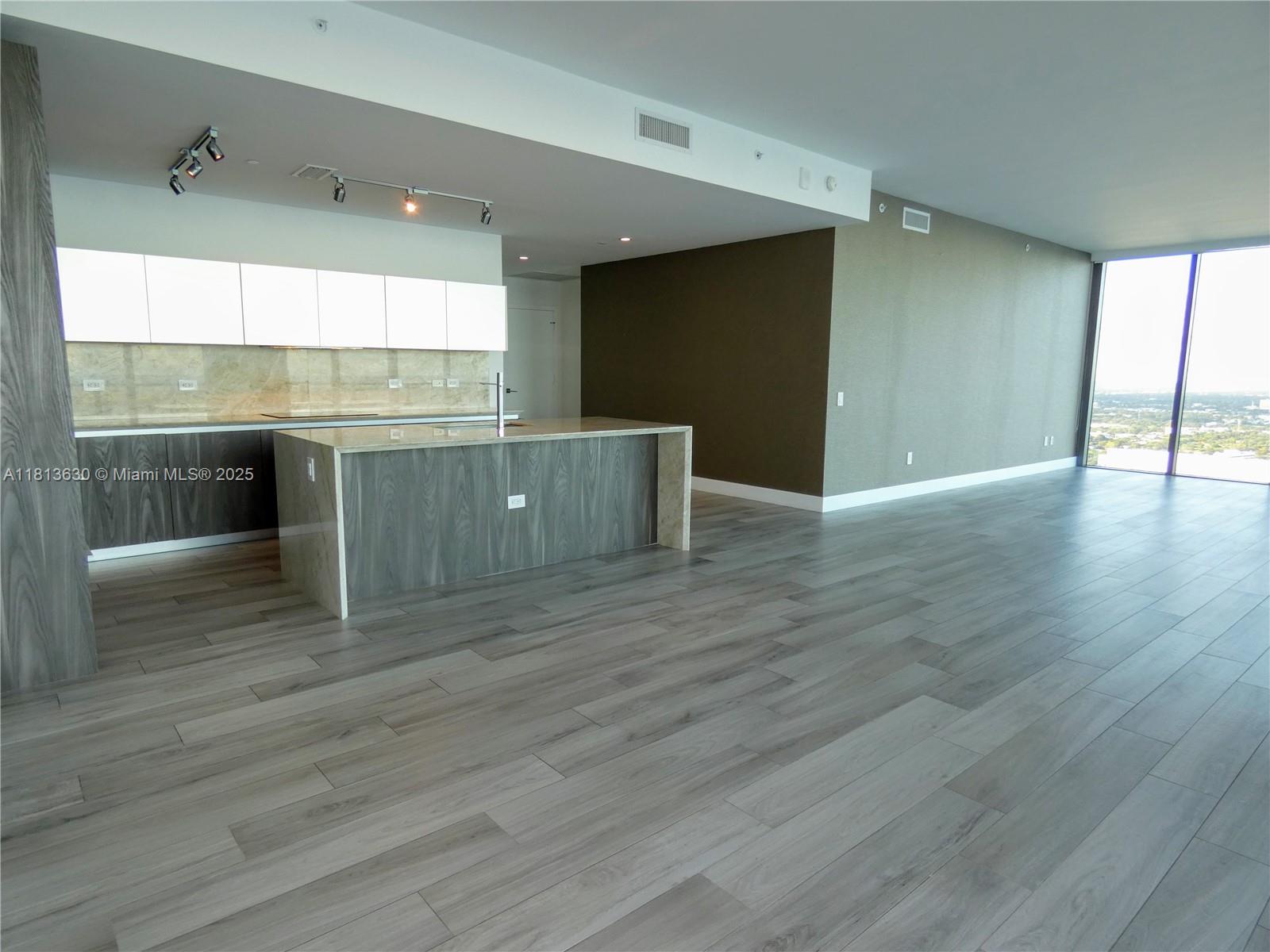 3131 NE 7th Ave #PH5103, Miami FL 33137