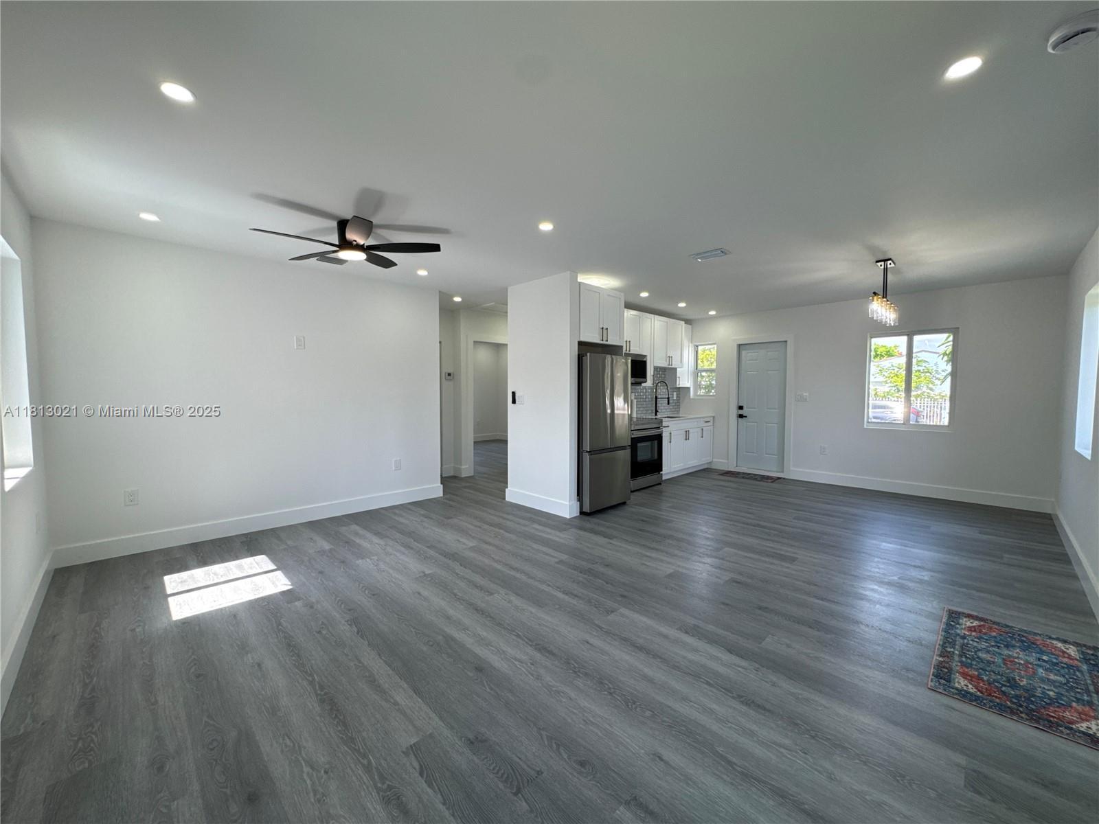 5450 SW 6th St