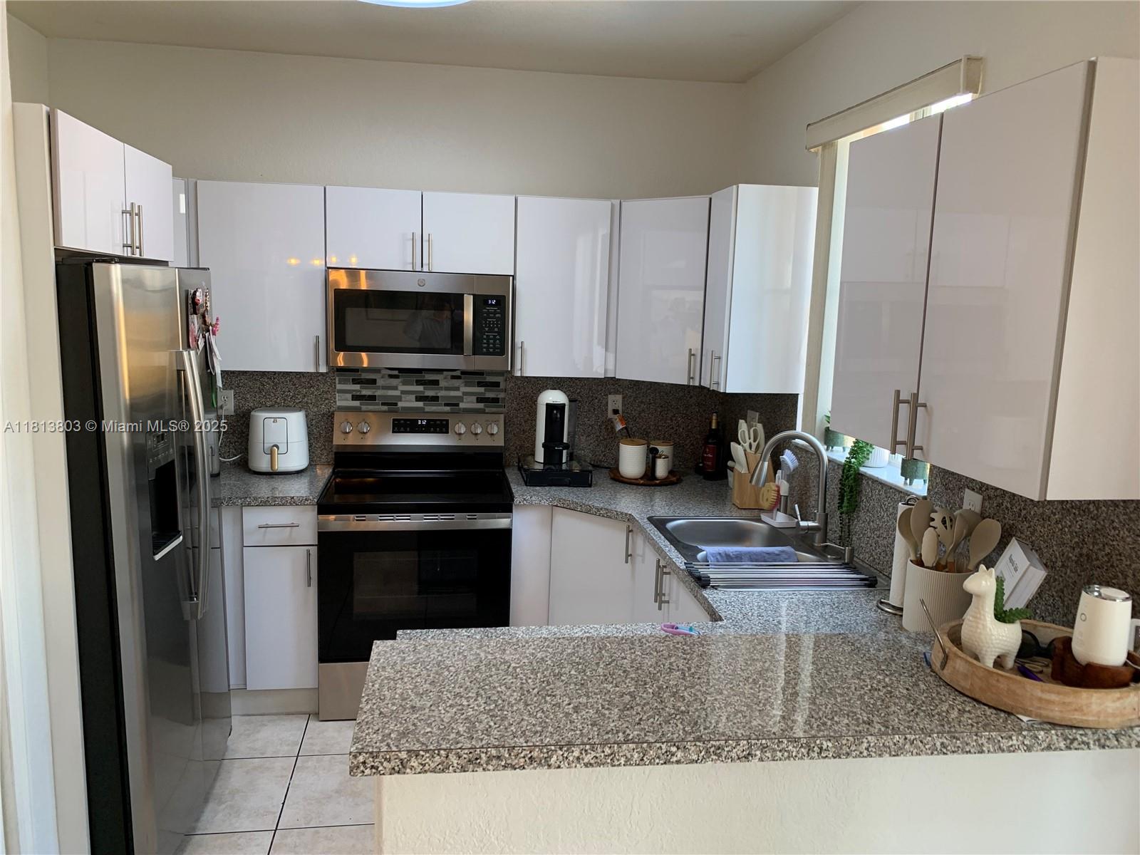 Property photo # 7