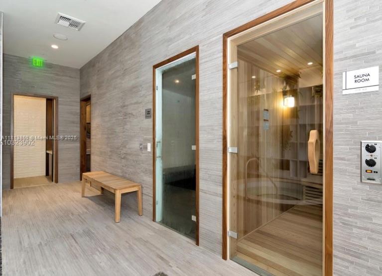 45 SW 9th St #2402, Miami FL 33130