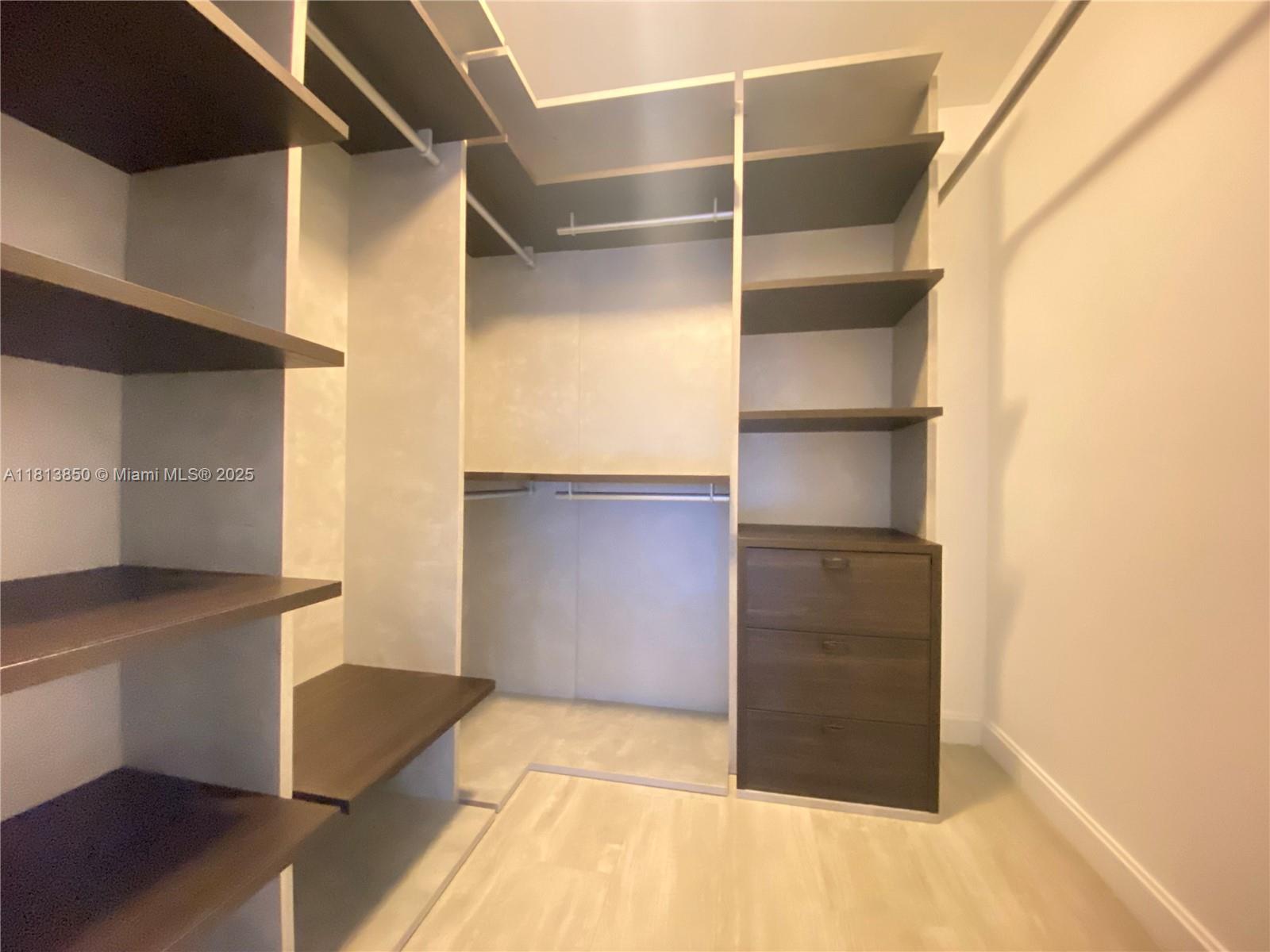 45 SW 9th St #2402, Miami FL 33130