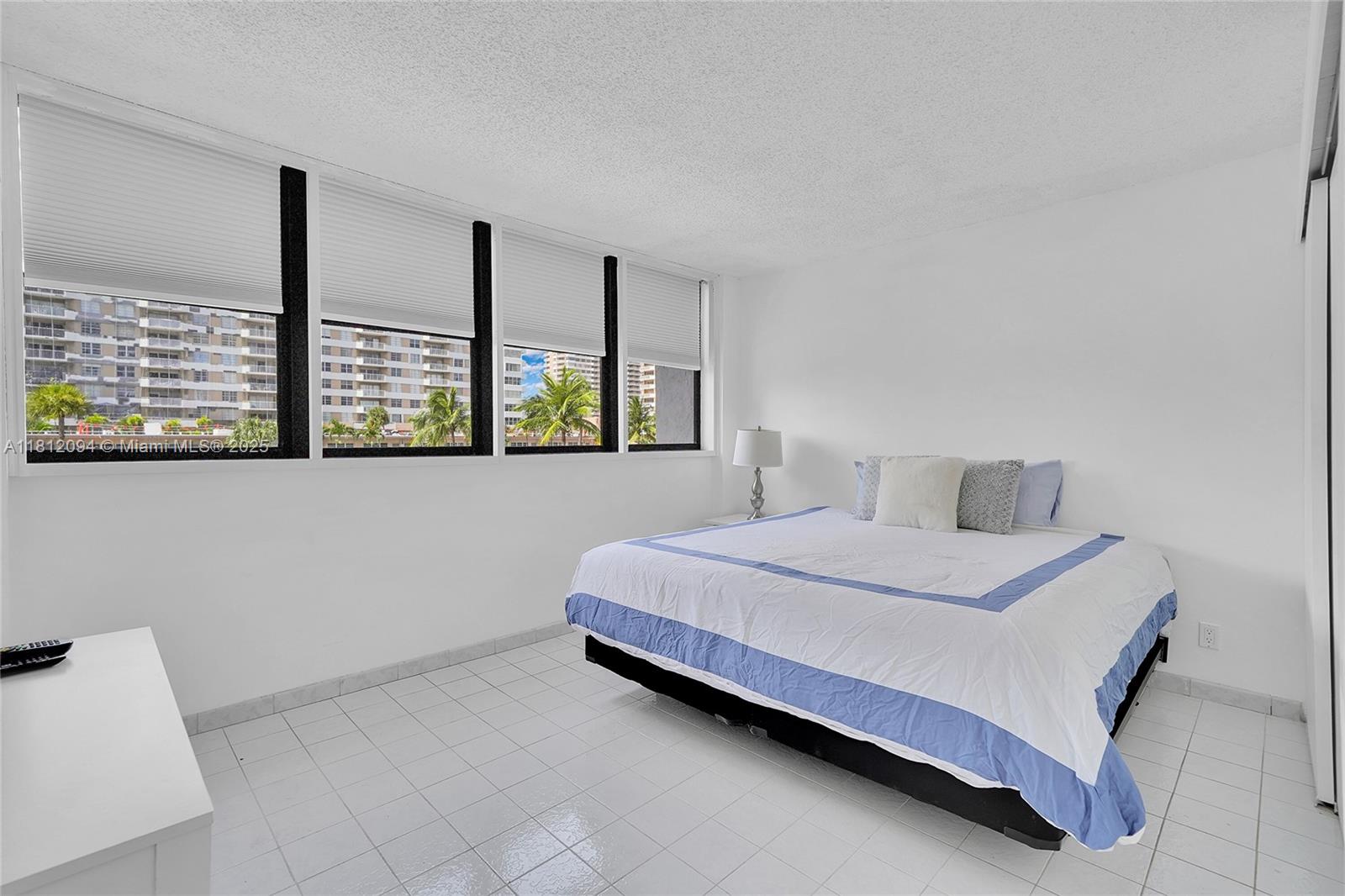 2049 S Ocean Dr #202, Hallandale Beach, Florida image 11