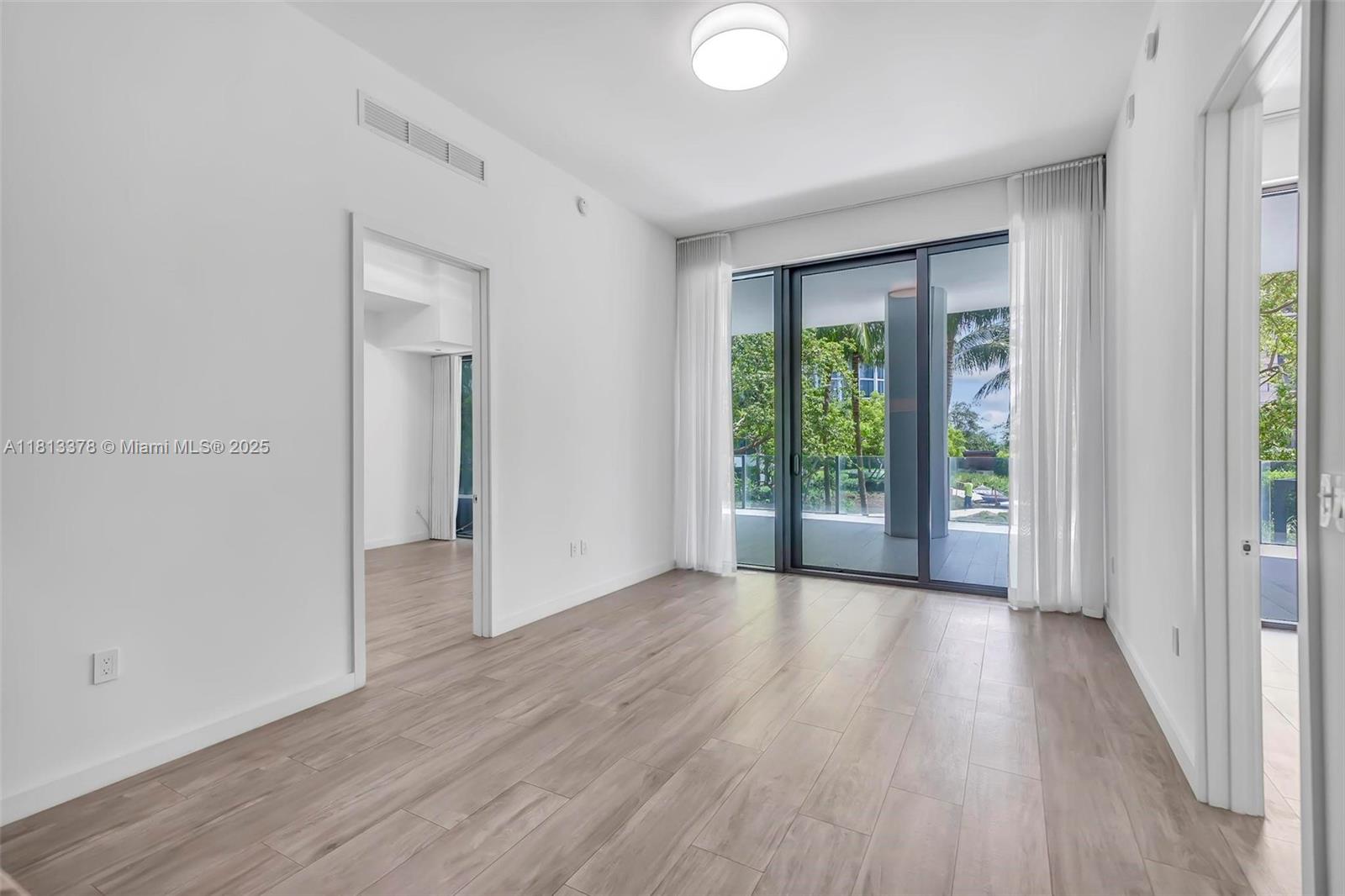 2831 S Bayshore Dr #402, Miami FL 33133