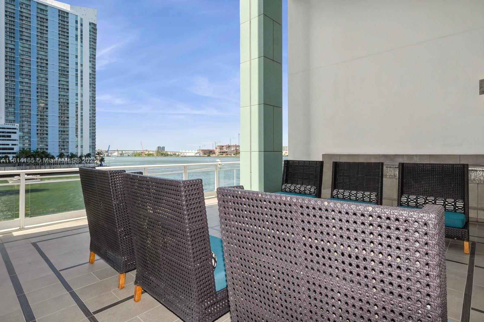 900 Brickell Key Blvd #1702, Miami FL 33131